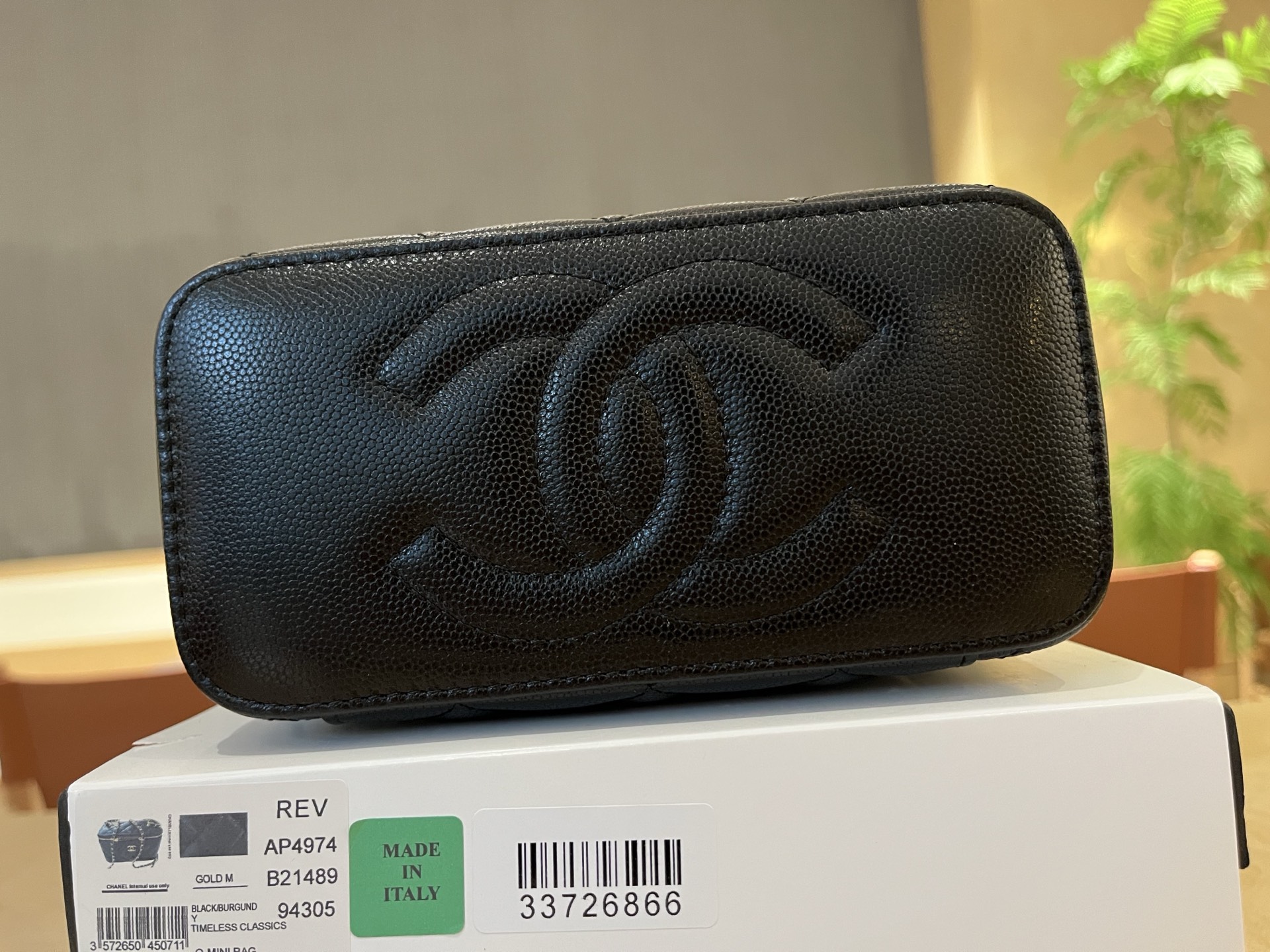 Chanel Basic Bag 10cm-l-s