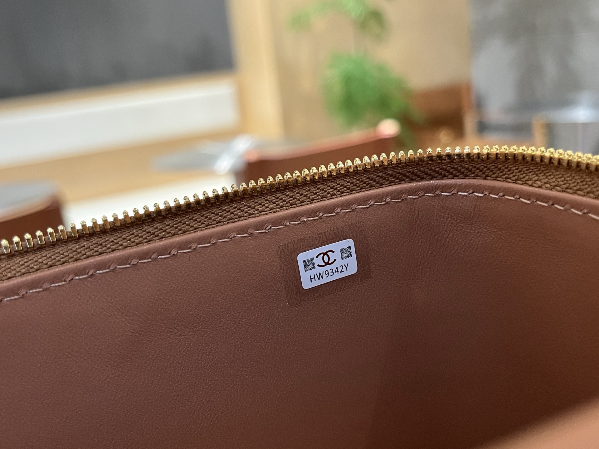 Chanel Basic Bag 10cm-l-s