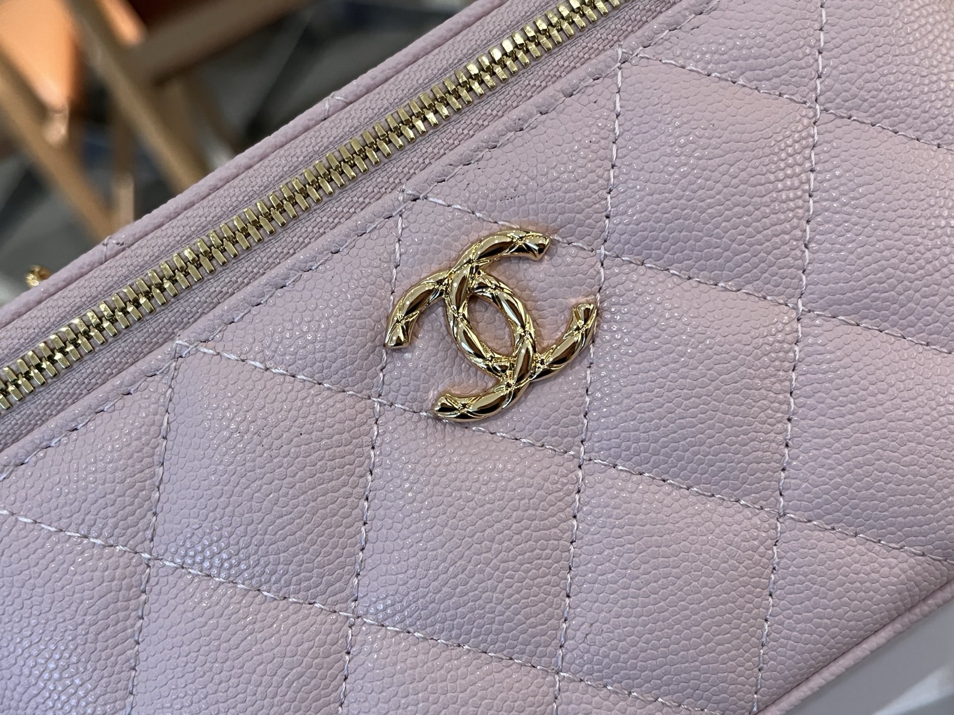 Chanel Basic Bag 10cm-l-s