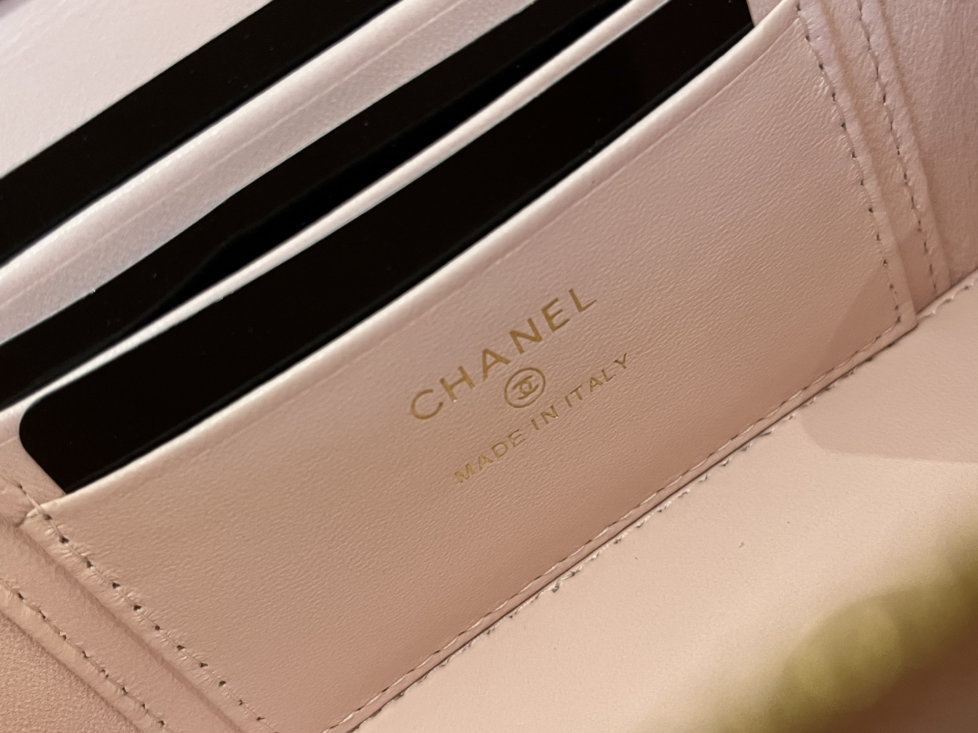 Chanel Basic Bag 10cm-l-s