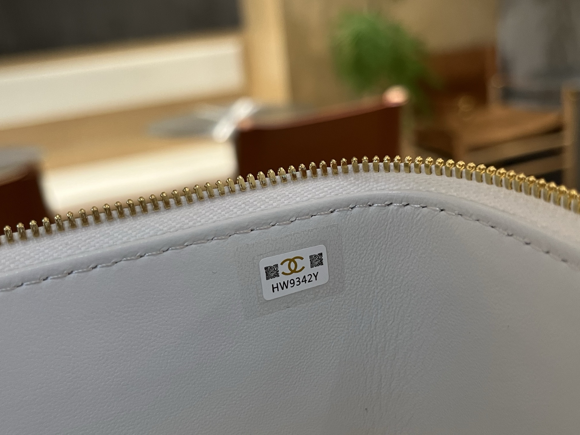 Chanel Basic Bag 10cm-l-s