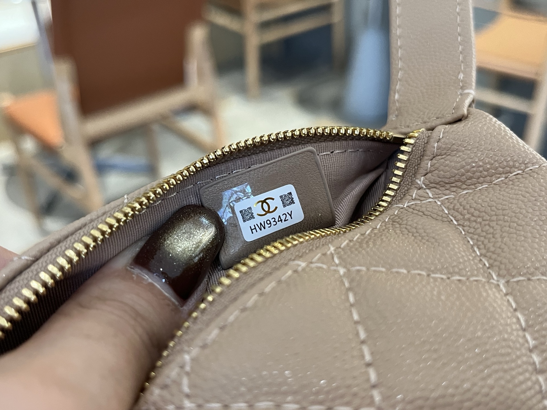 Chanel Basic Bag Cow Leather M-l