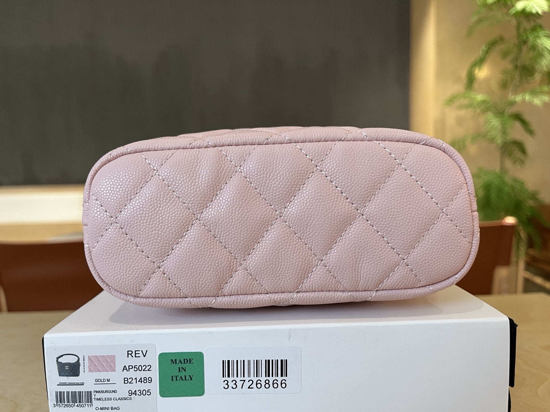 Chanel Basic Bag Cow Leather M-l