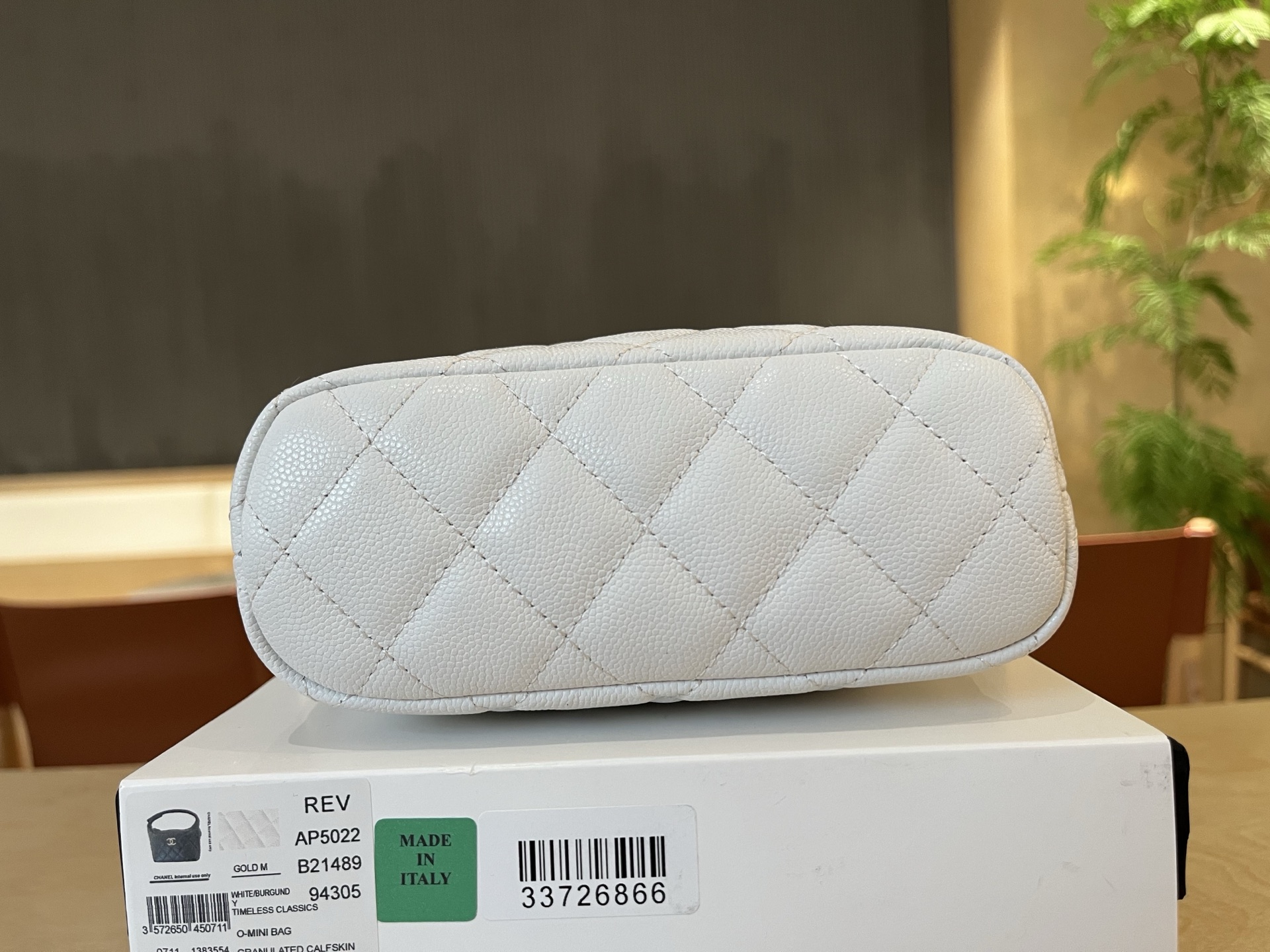 Chanel Basic Bag Cow Leather M-l