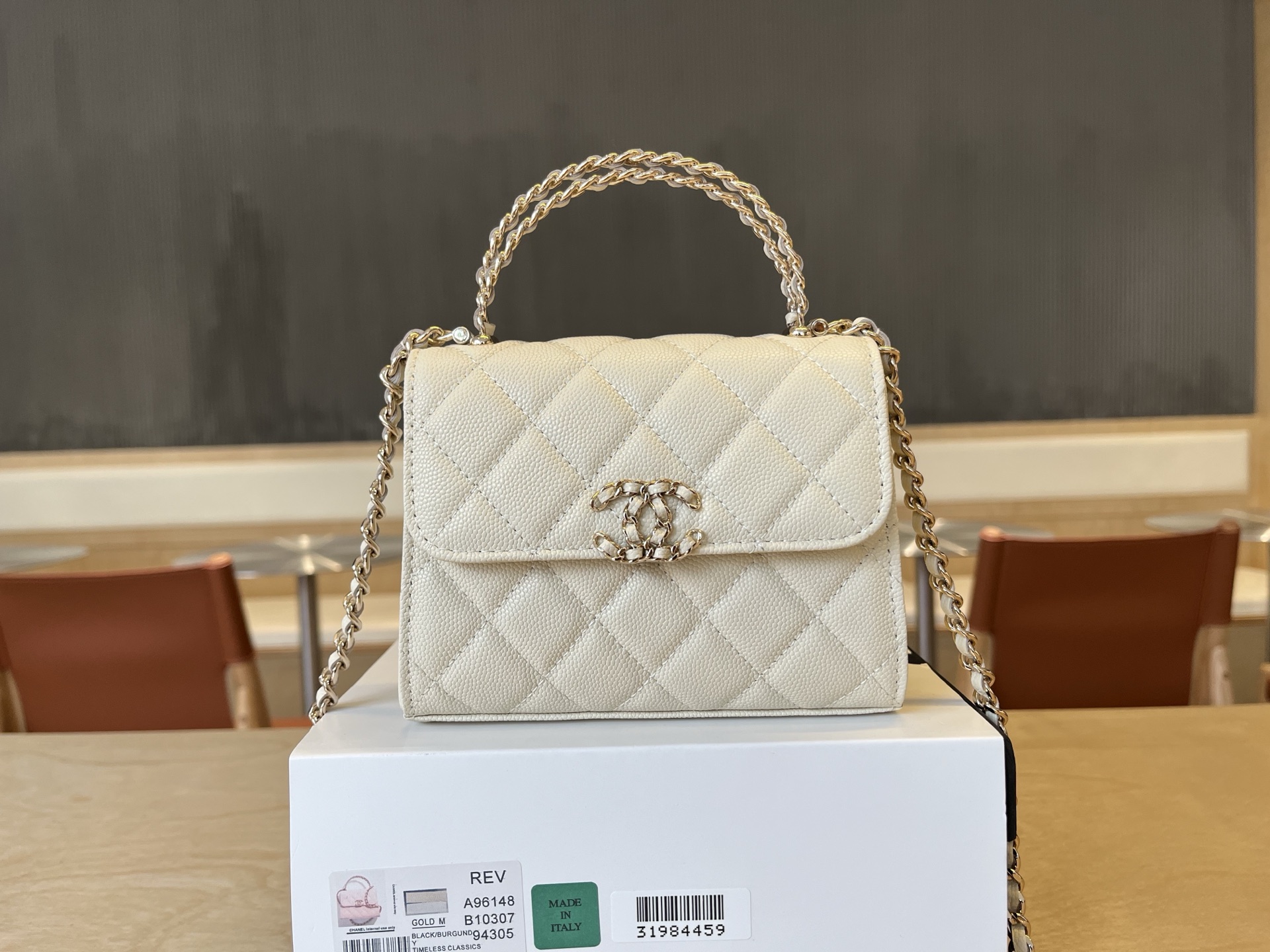 Chanel Basic Bag Cow Leather M-l-s