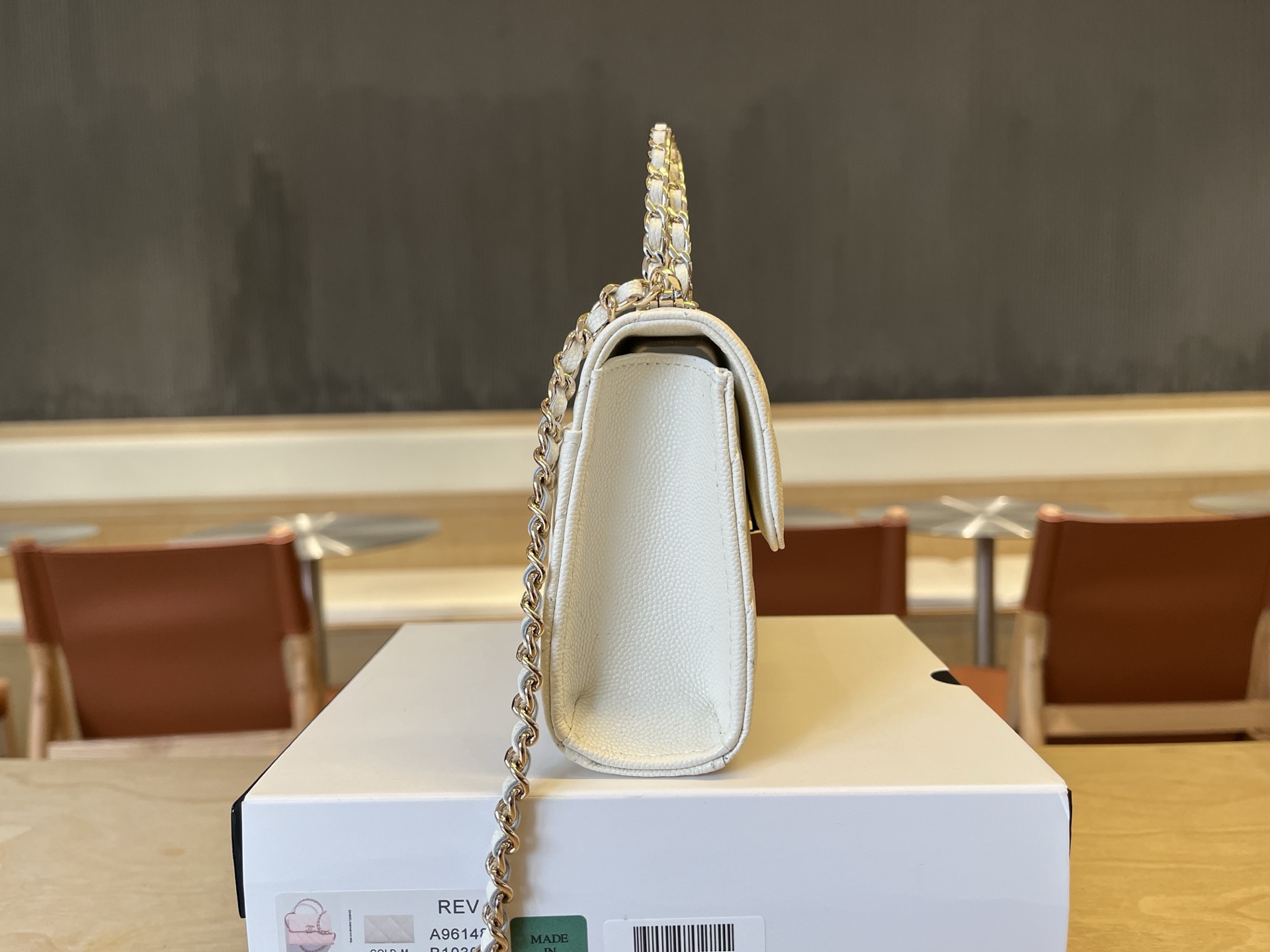 Chanel Basic Bag Cow Leather M-l-s