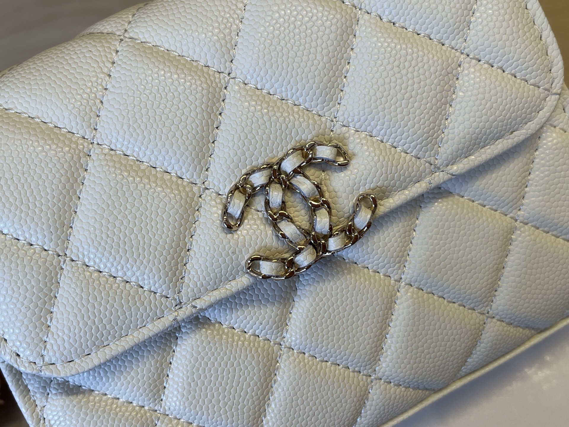 Chanel Basic Bag Cow Leather M-l-s