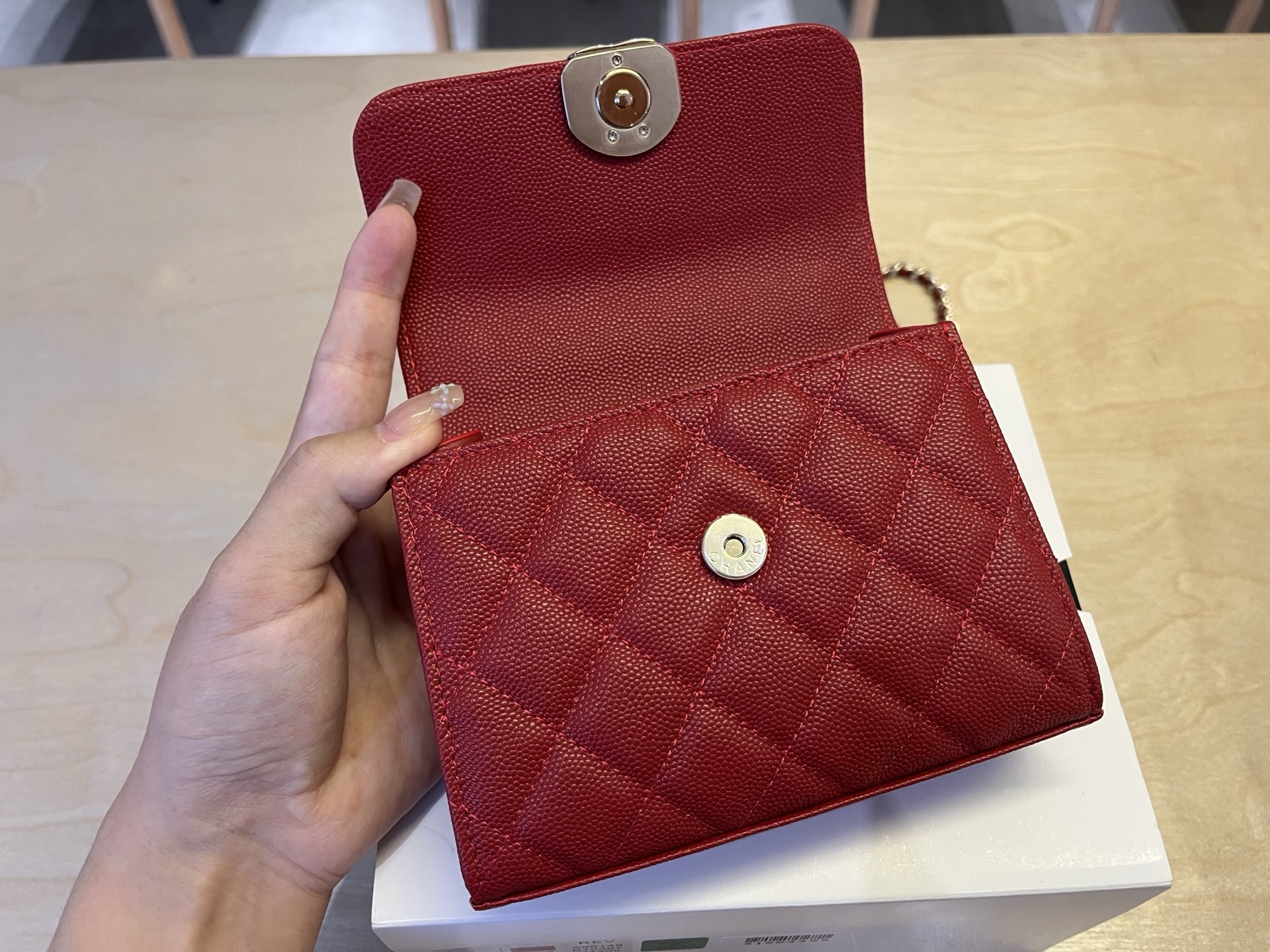 Chanel Basic Bag Cow Leather M-l-s