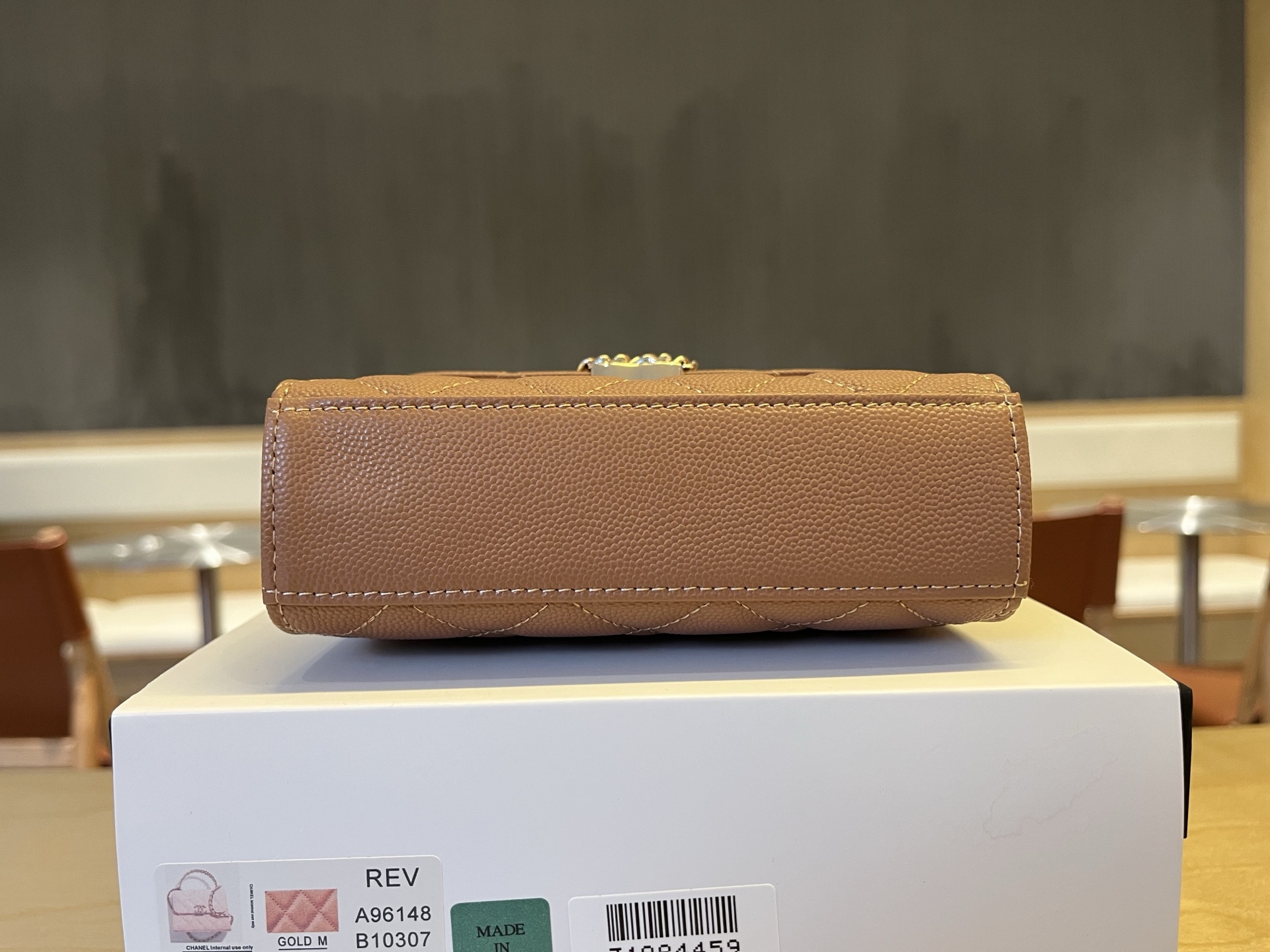 Chanel Basic Bag Cow Leather M-l-s