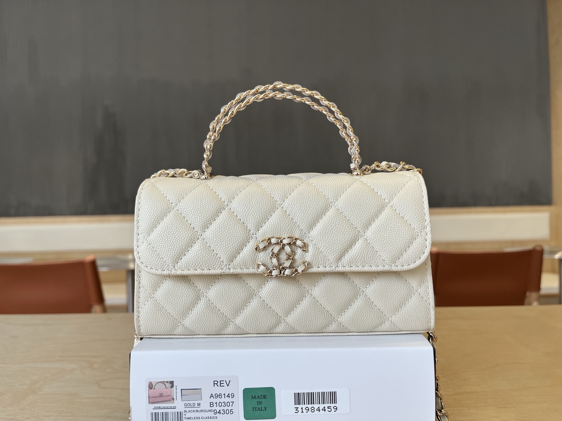 Chanel Basic Bag Cow Leather M-l-s