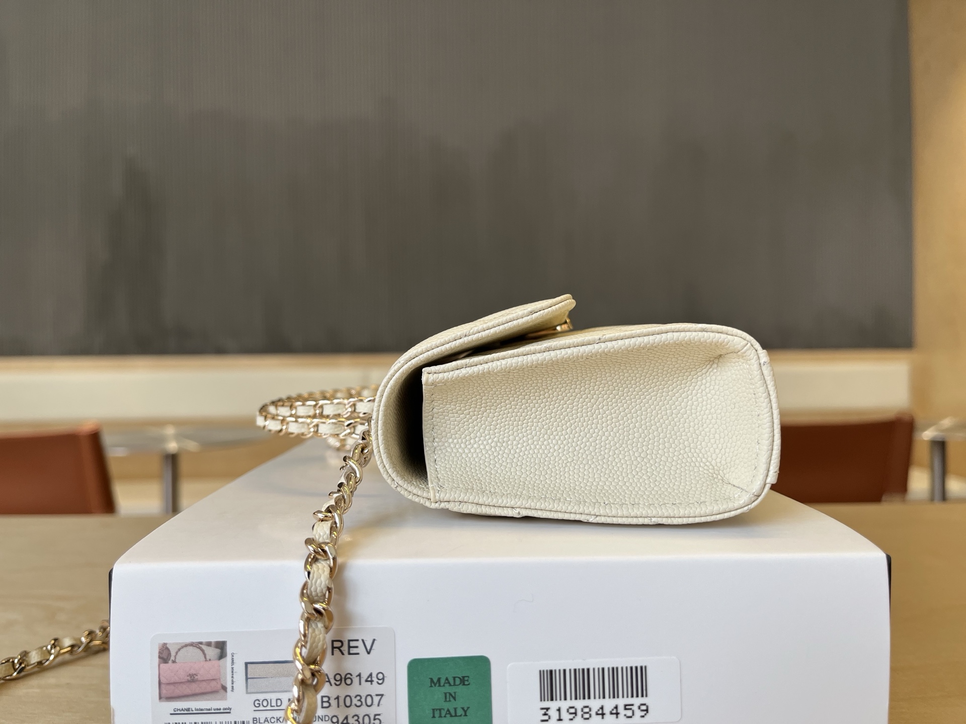 Chanel Basic Bag Cow Leather M-l-s