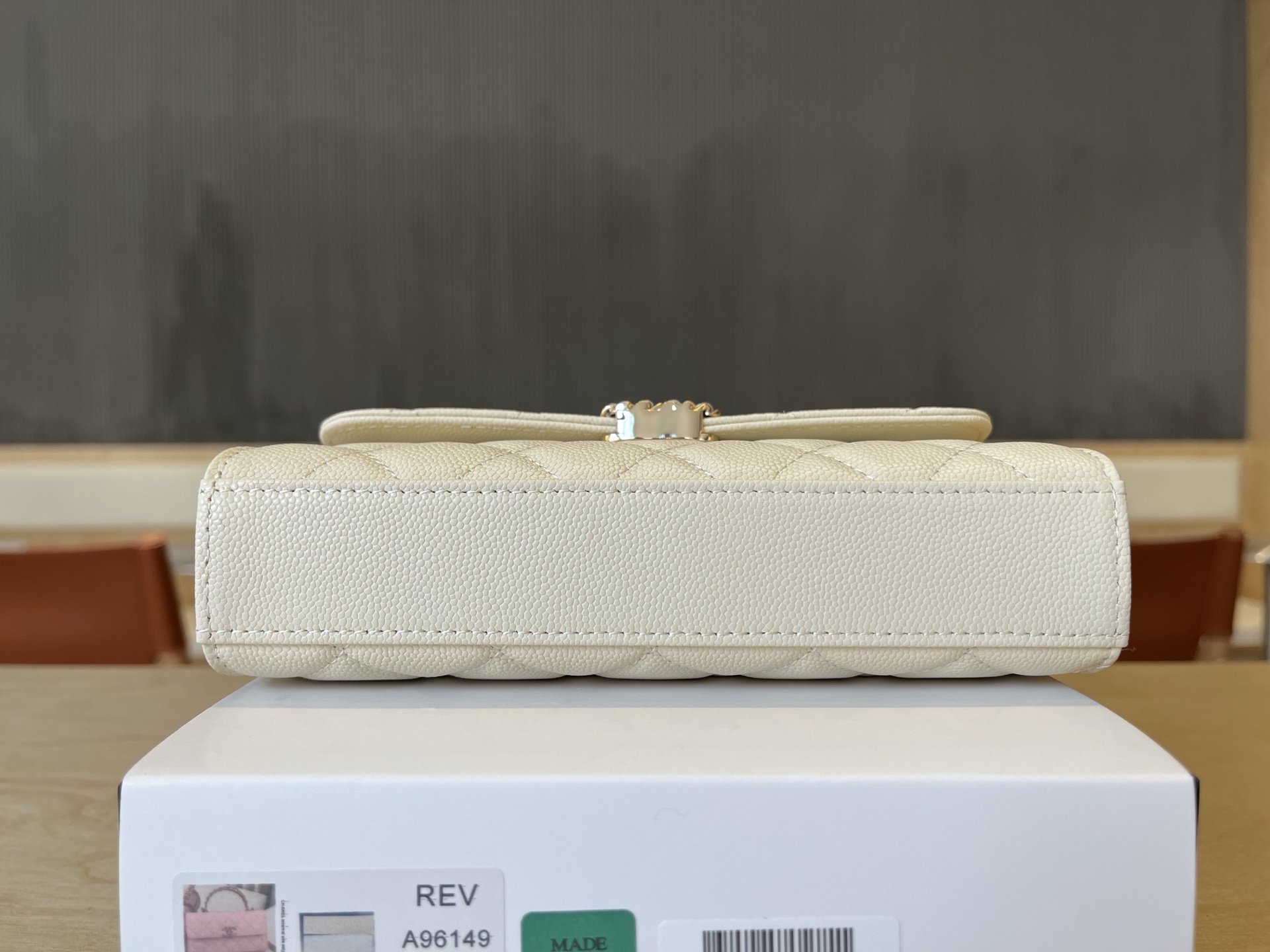 Chanel Basic Bag Cow Leather M-l-s