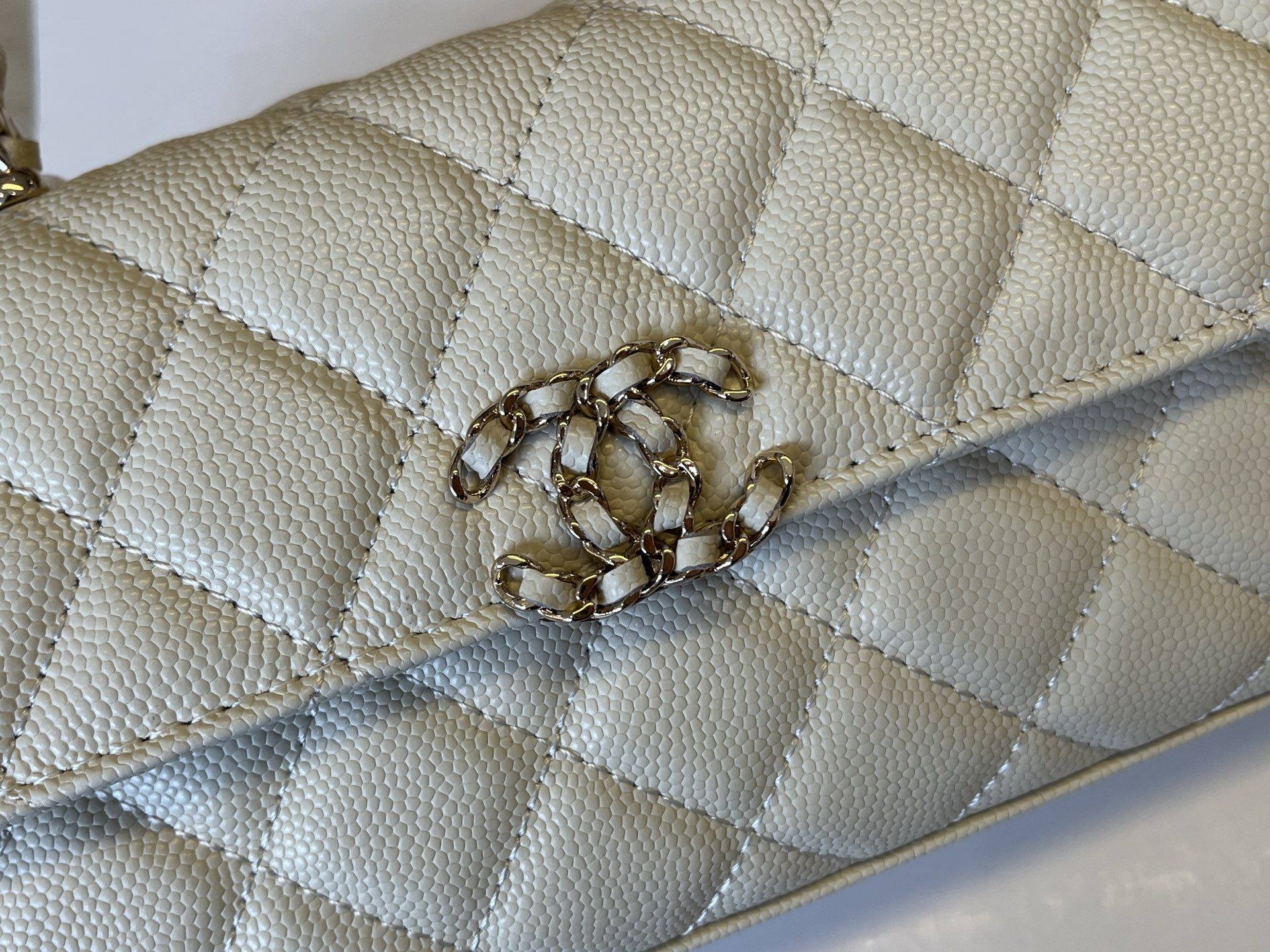 Chanel Basic Bag Cow Leather M-l-s