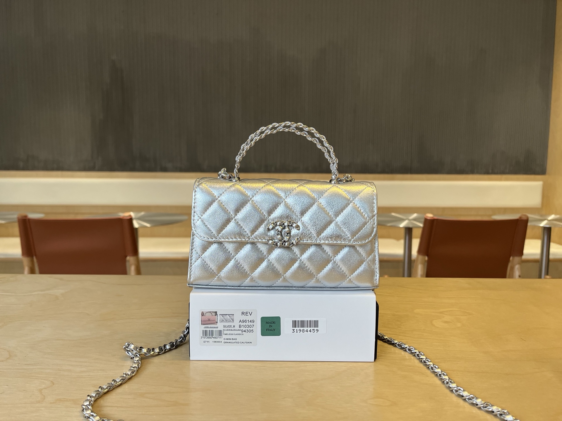 Chanel Basic Bag Cow Leather M-l-s