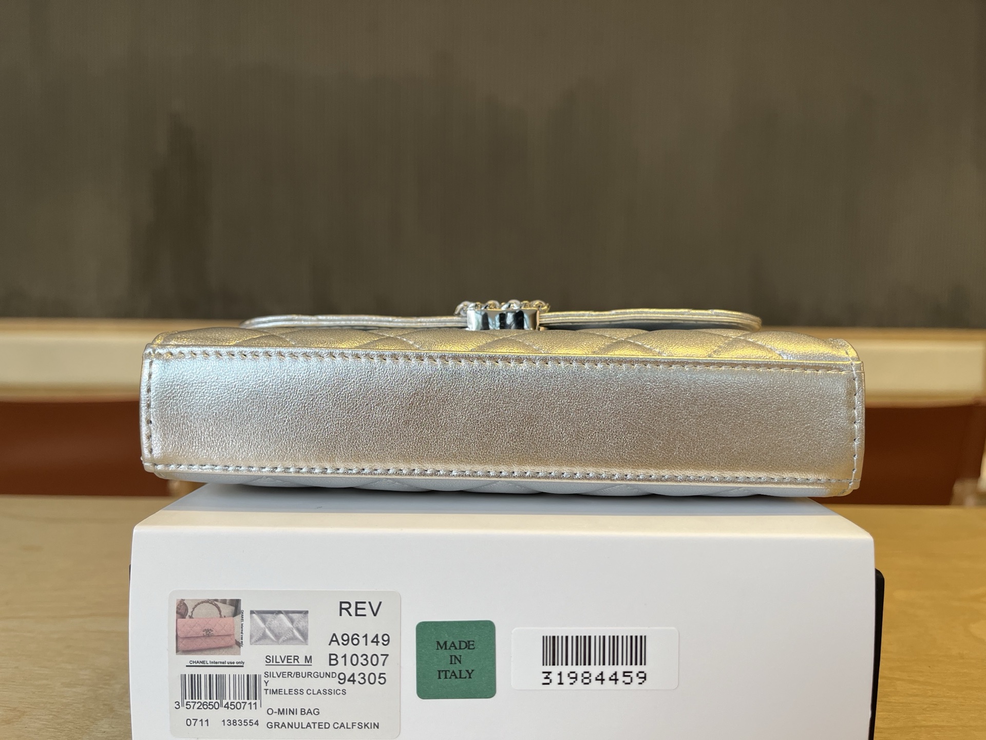 Chanel Basic Bag Cow Leather M-l-s