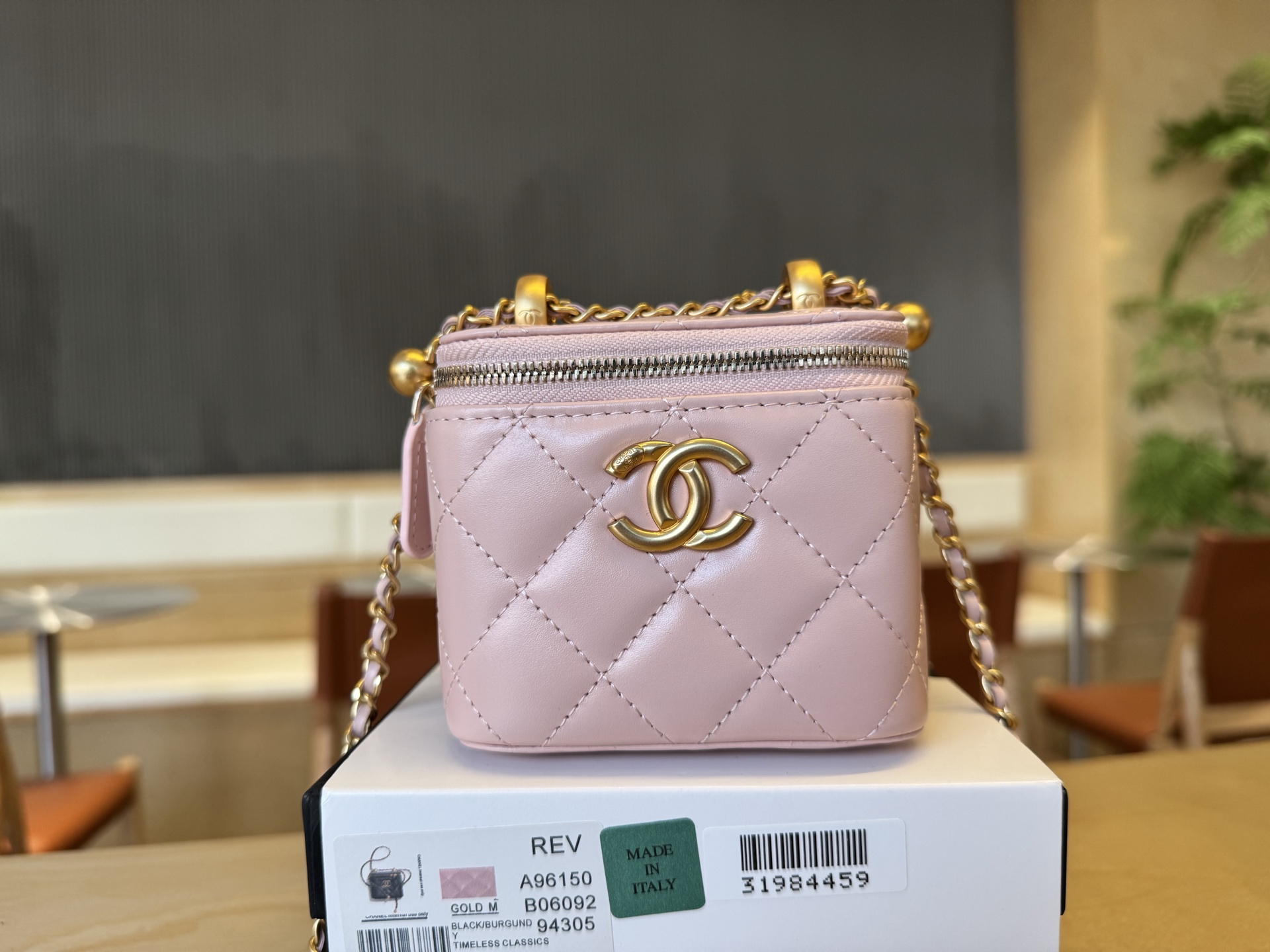 Chanel Basic Bag Cow Leather M-l