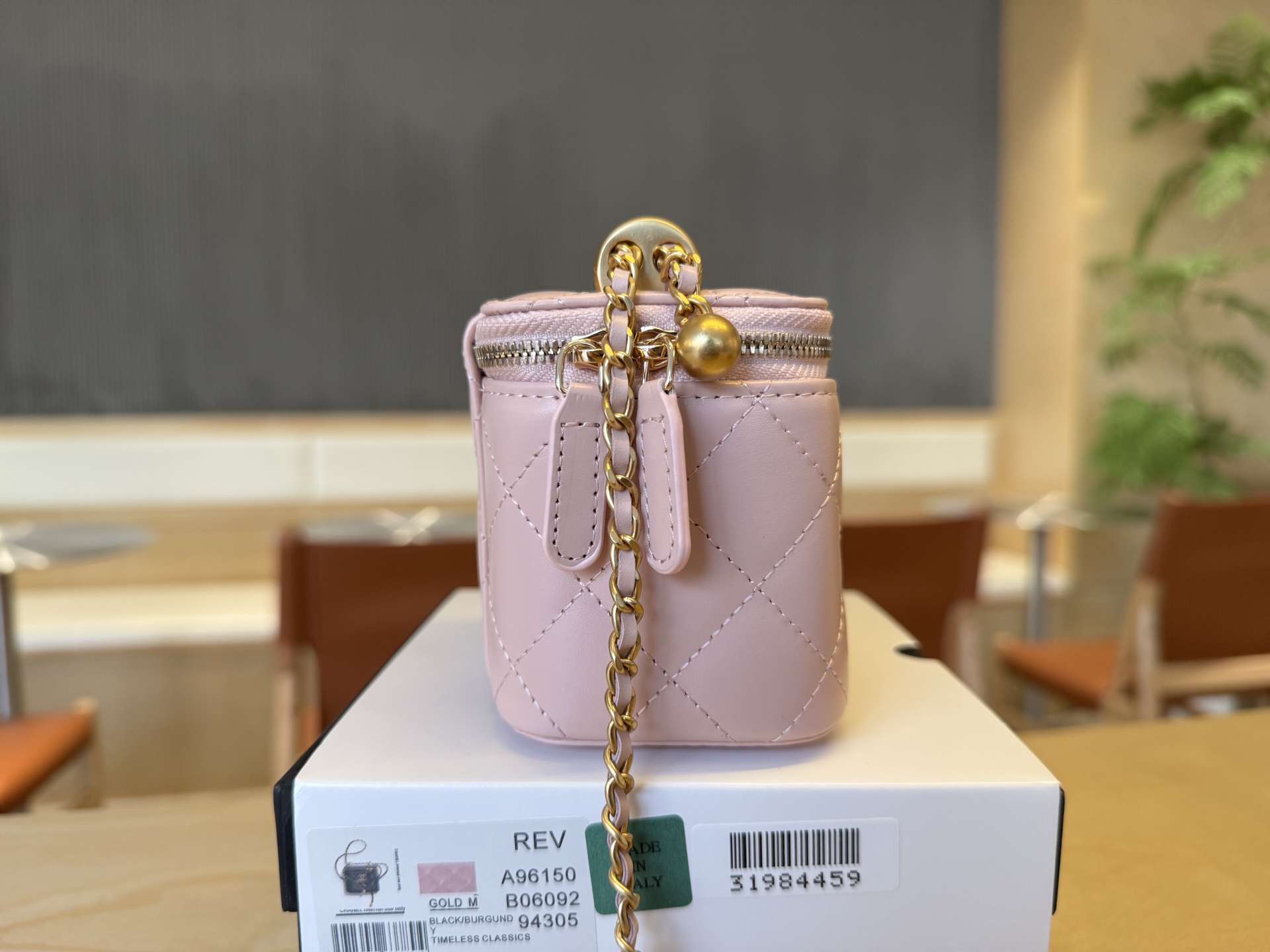 Chanel Basic Bag Cow Leather M-l