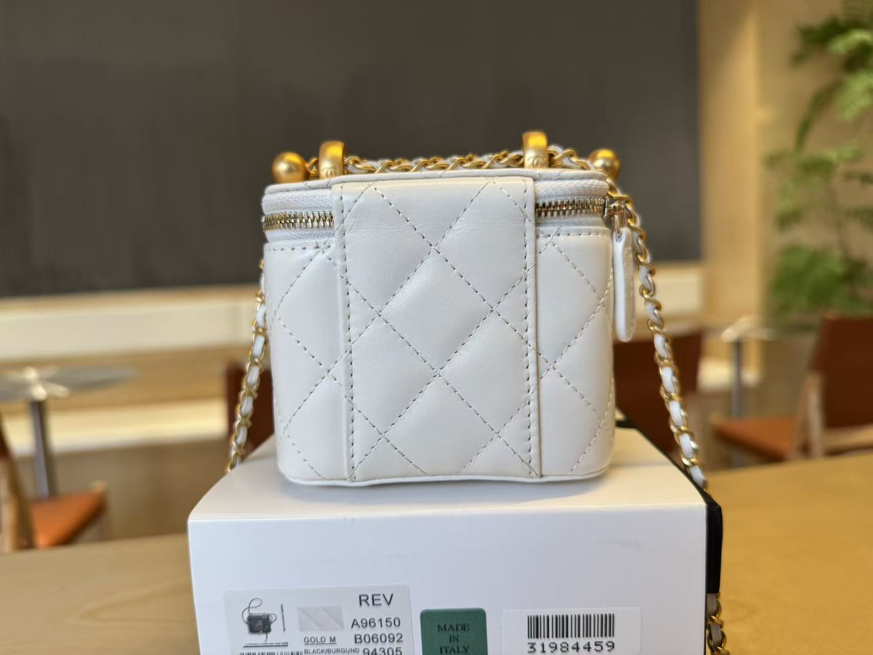 Chanel Basic Bag Cow Leather M-l
