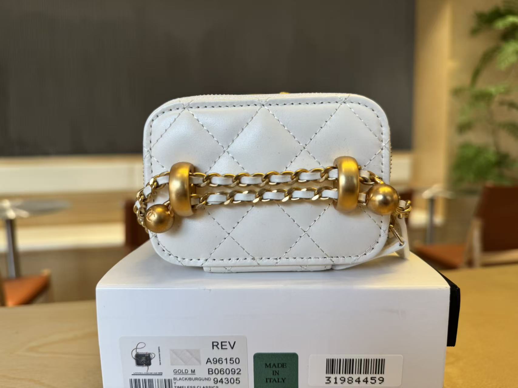 Chanel Basic Bag Cow Leather M-l