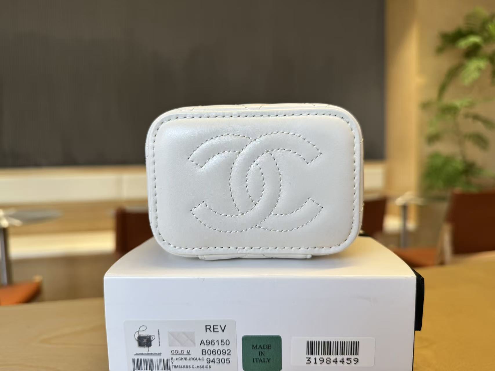 Chanel Basic Bag Cow Leather M-l