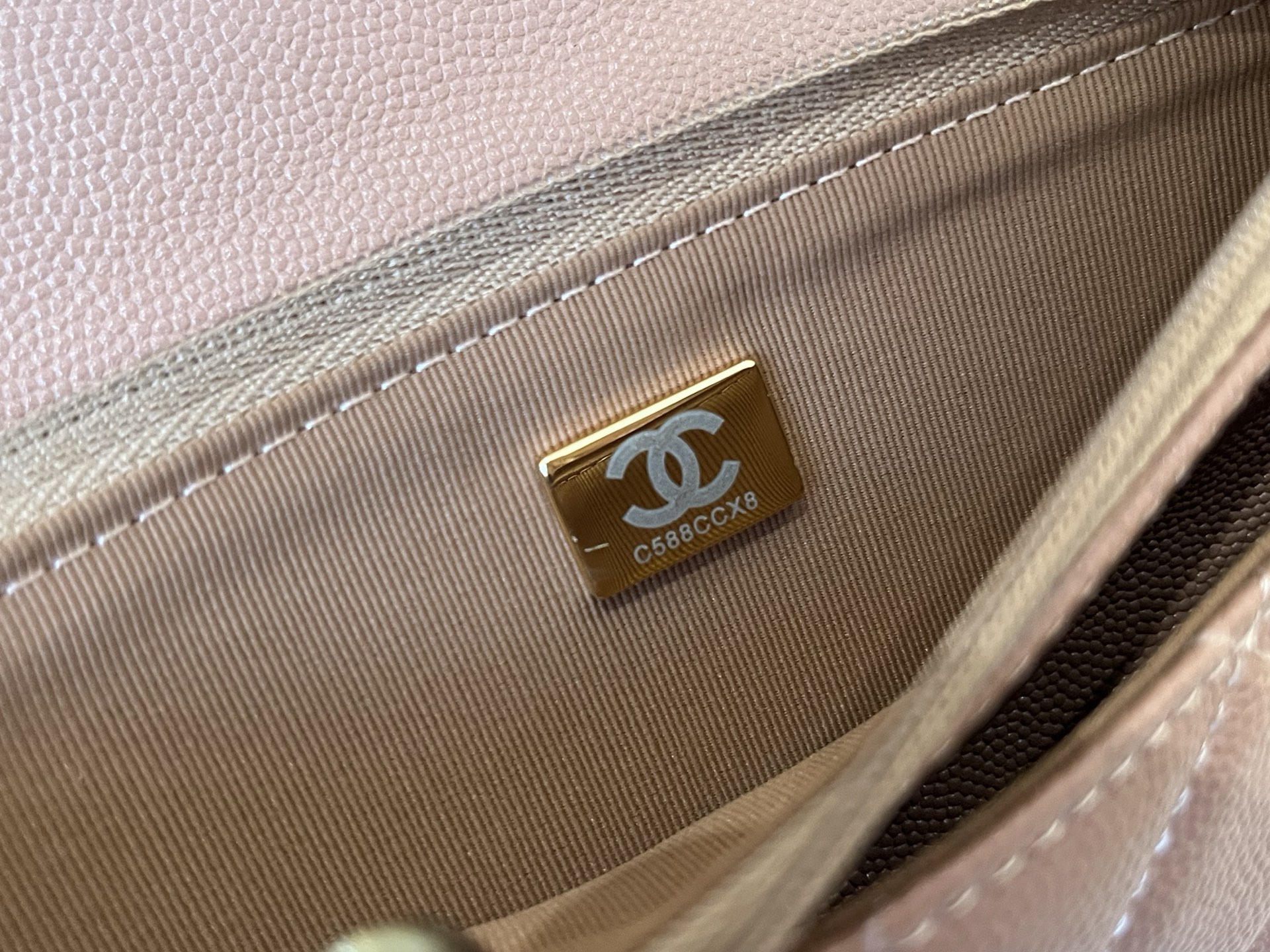 Chanel Basic Bag Cow Leather 19cm-l-s