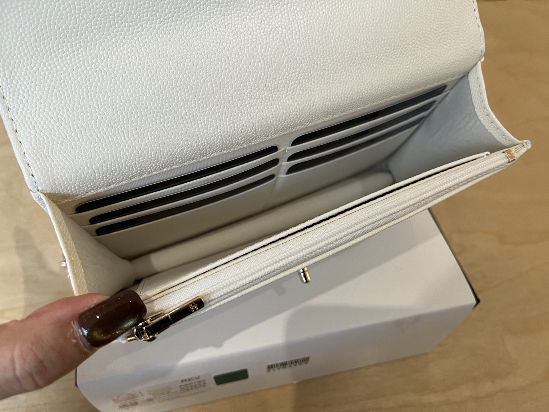 Chanel Basic Bag Cow Leather 19cm-l-s