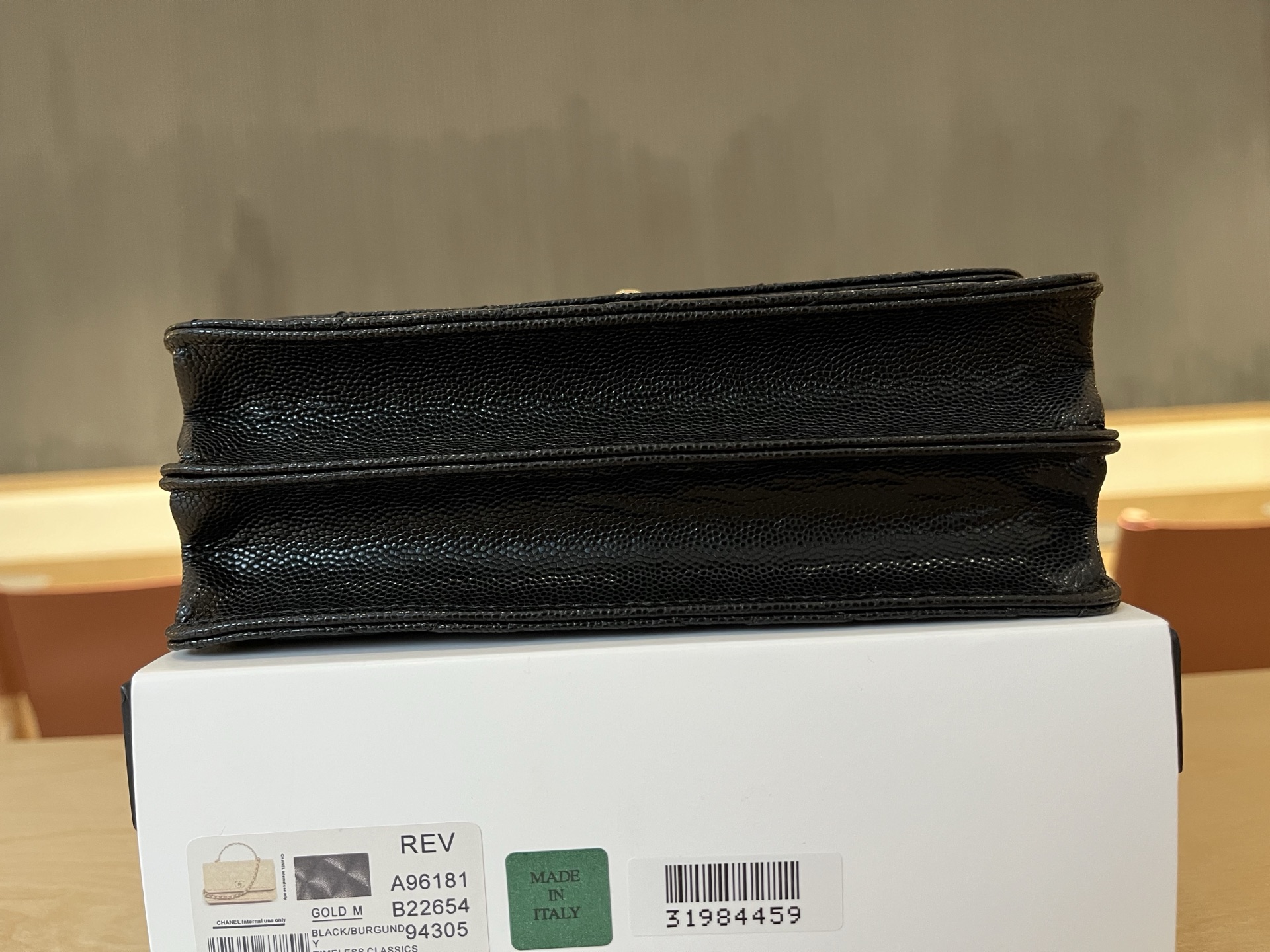 Chanel Basic Bag Cow Leather 19cm-l-s