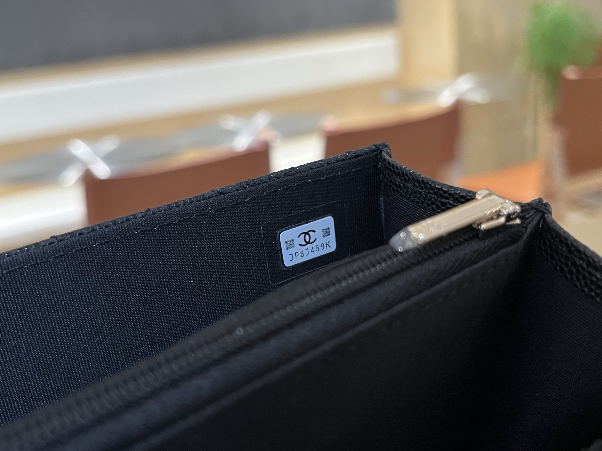 Chanel Basic Bag Cow Leather 19cm-l-s