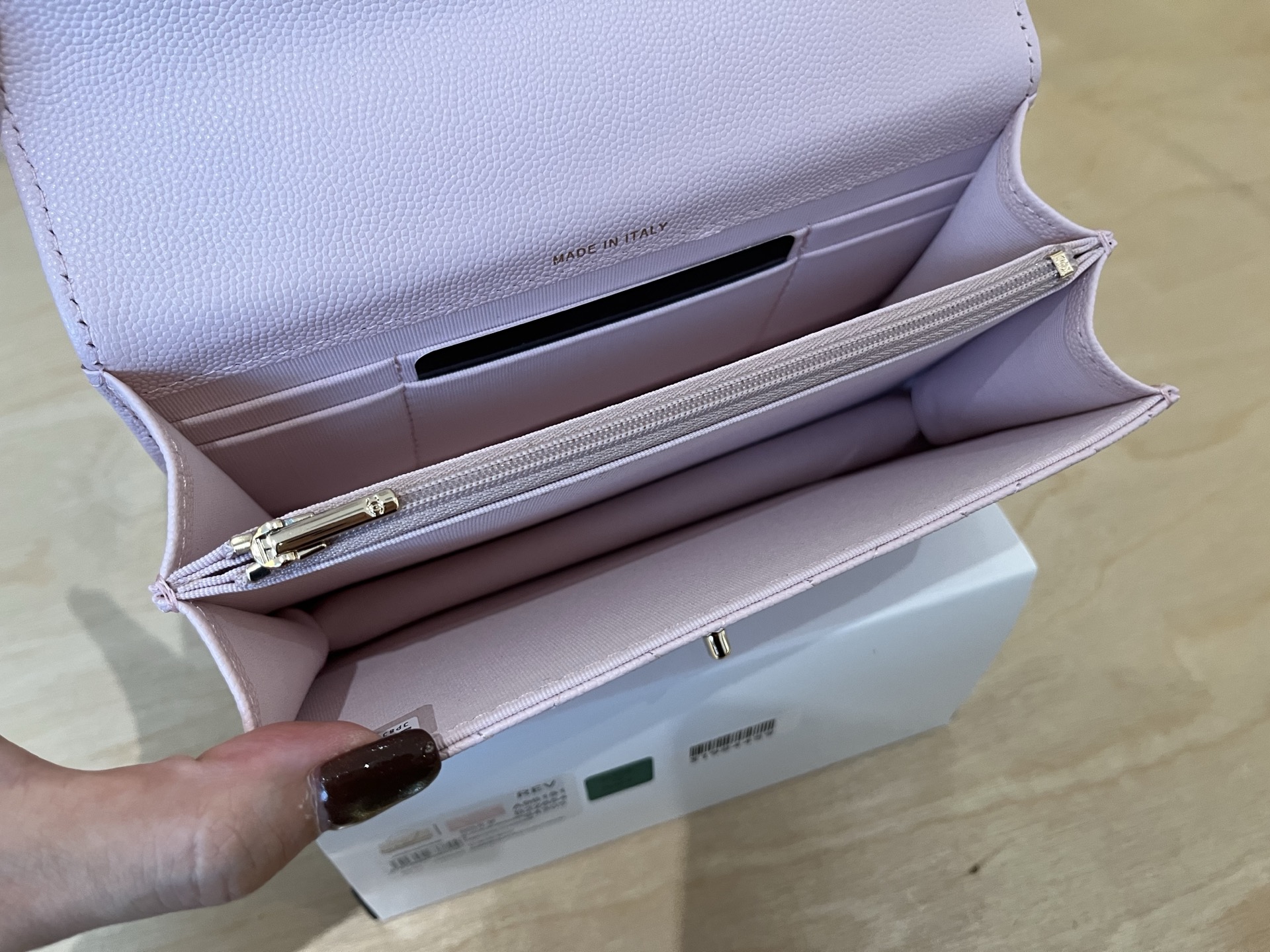 Chanel Basic Bag Cow Leather 19cm-l-s