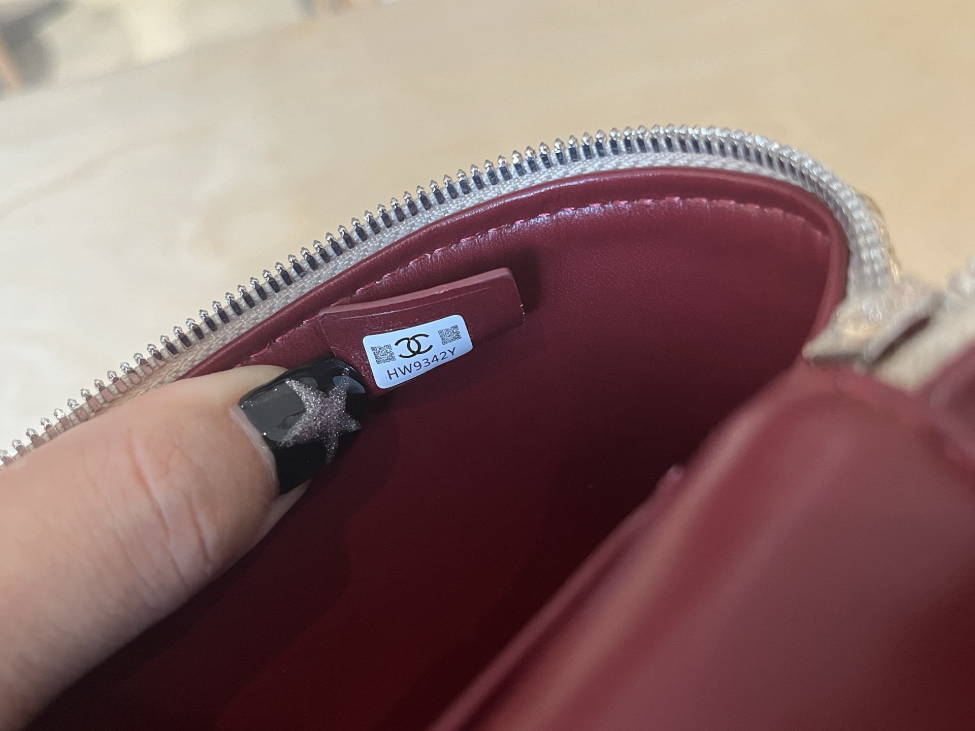 Chanel Basic Bag Cow Leather Gold M-l