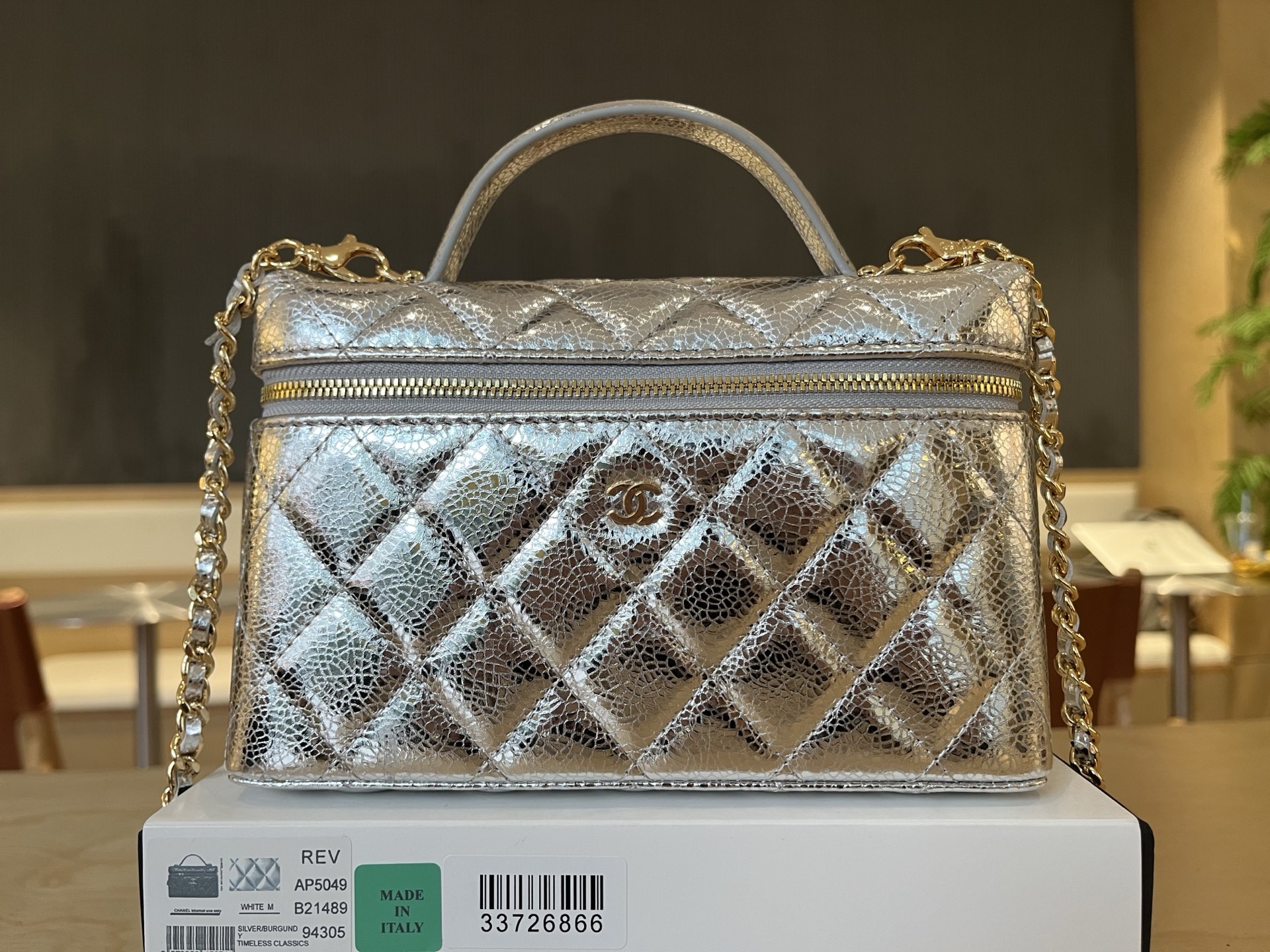 Chanel Basic Bag Cow Leather Silver M-l
