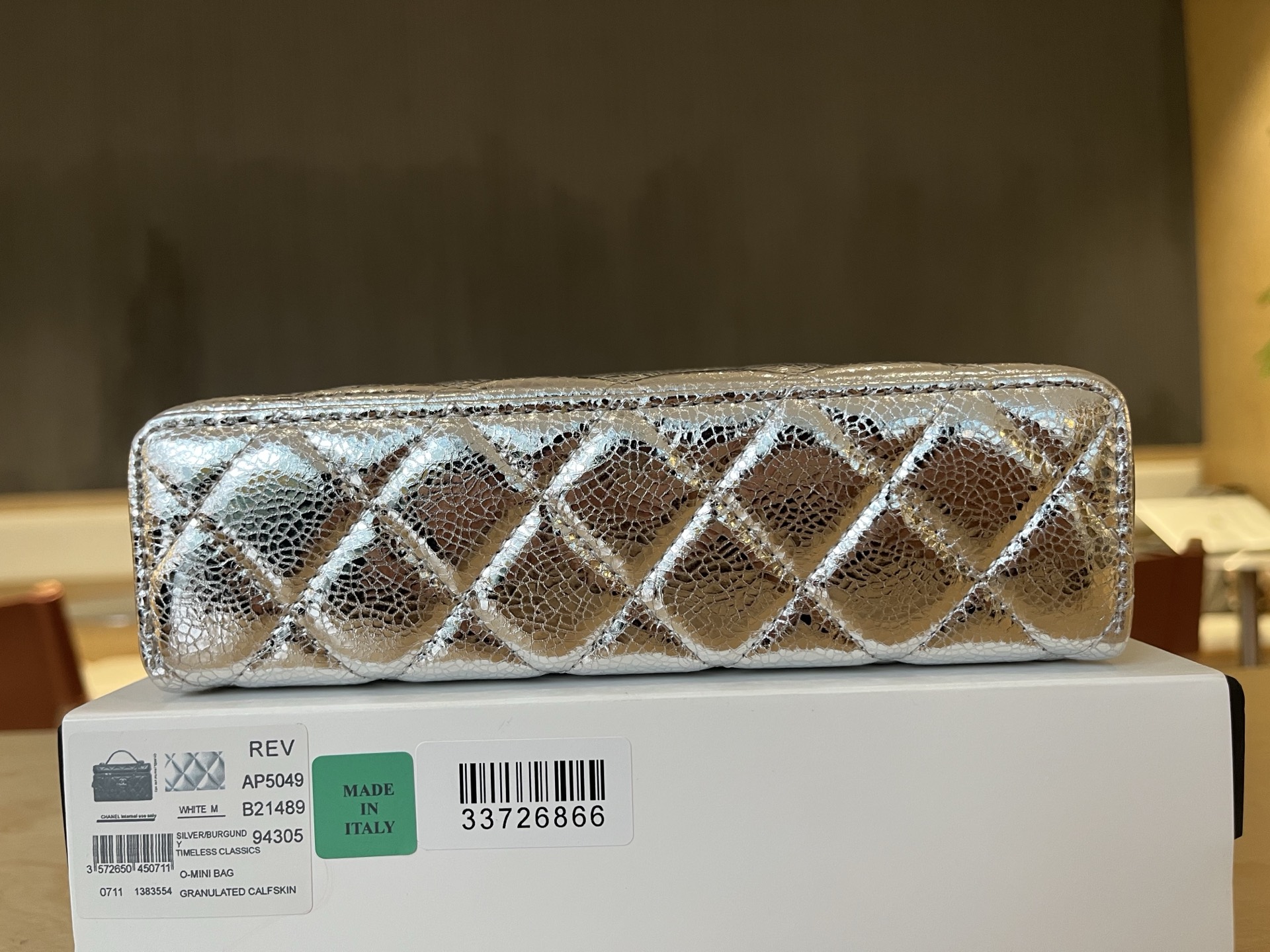 Chanel Basic Bag Cow Leather Silver M-l