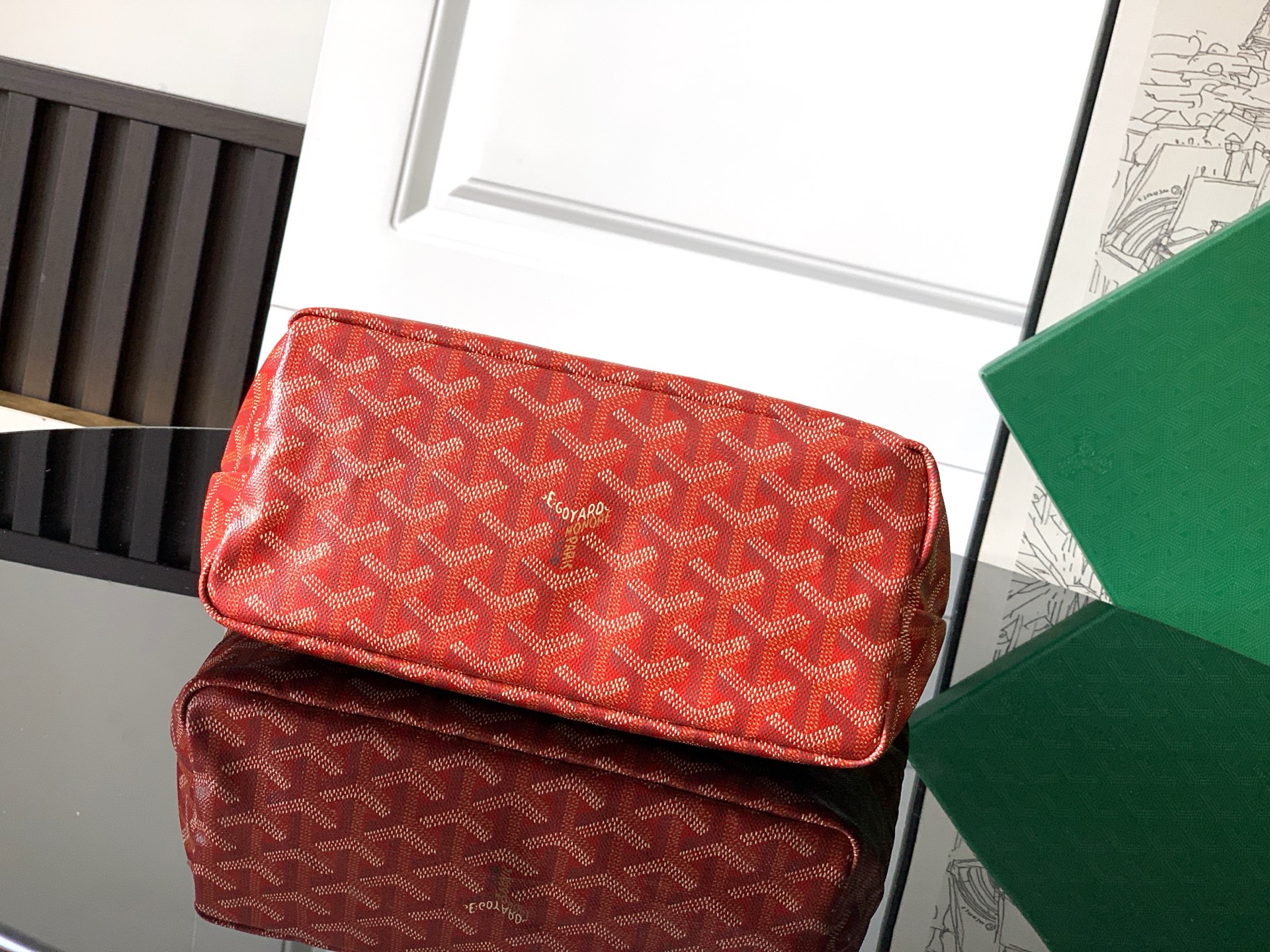 Goyard Shoulder Bag Red M