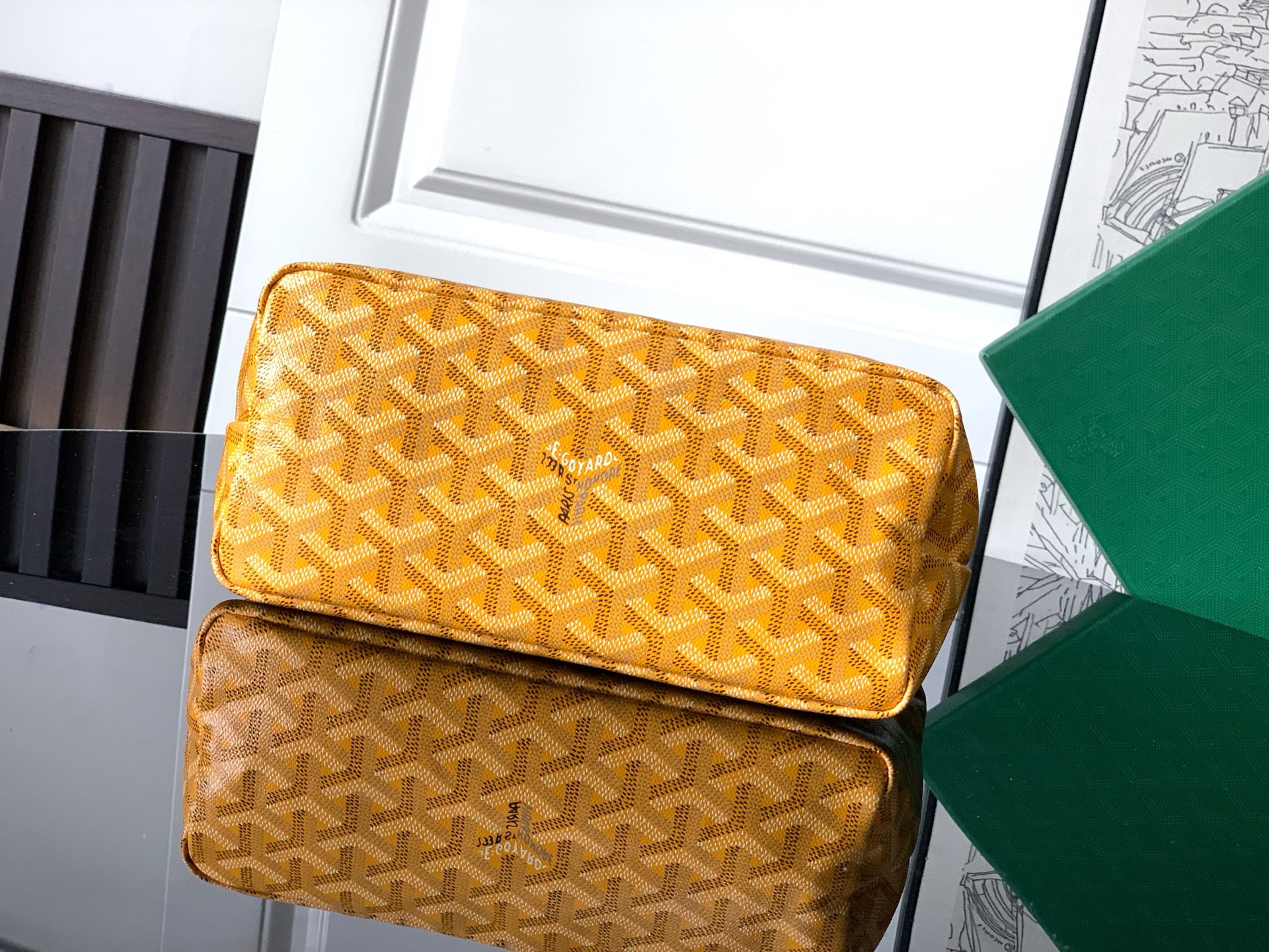 Goyard Shoulder Bag M