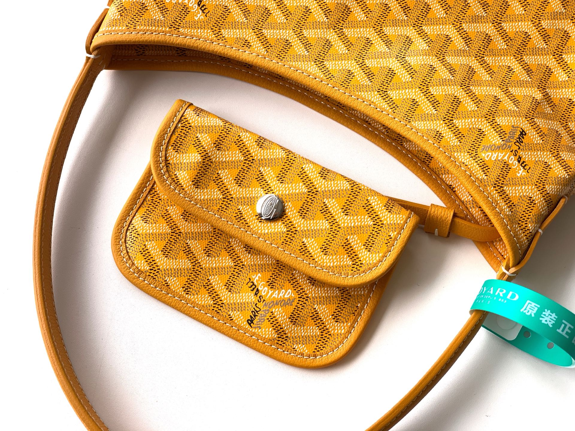 Goyard Shoulder Bag M