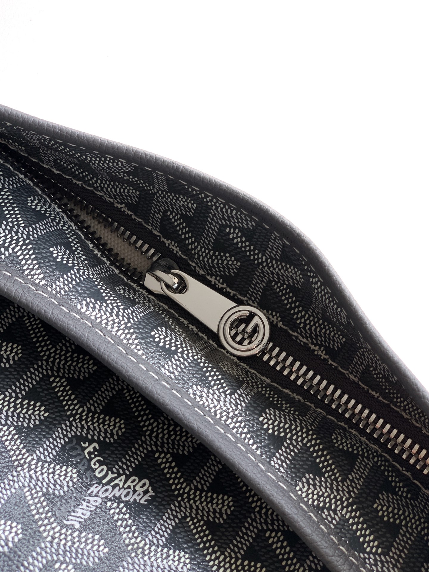 Goyard Shoulder Bag Gray M