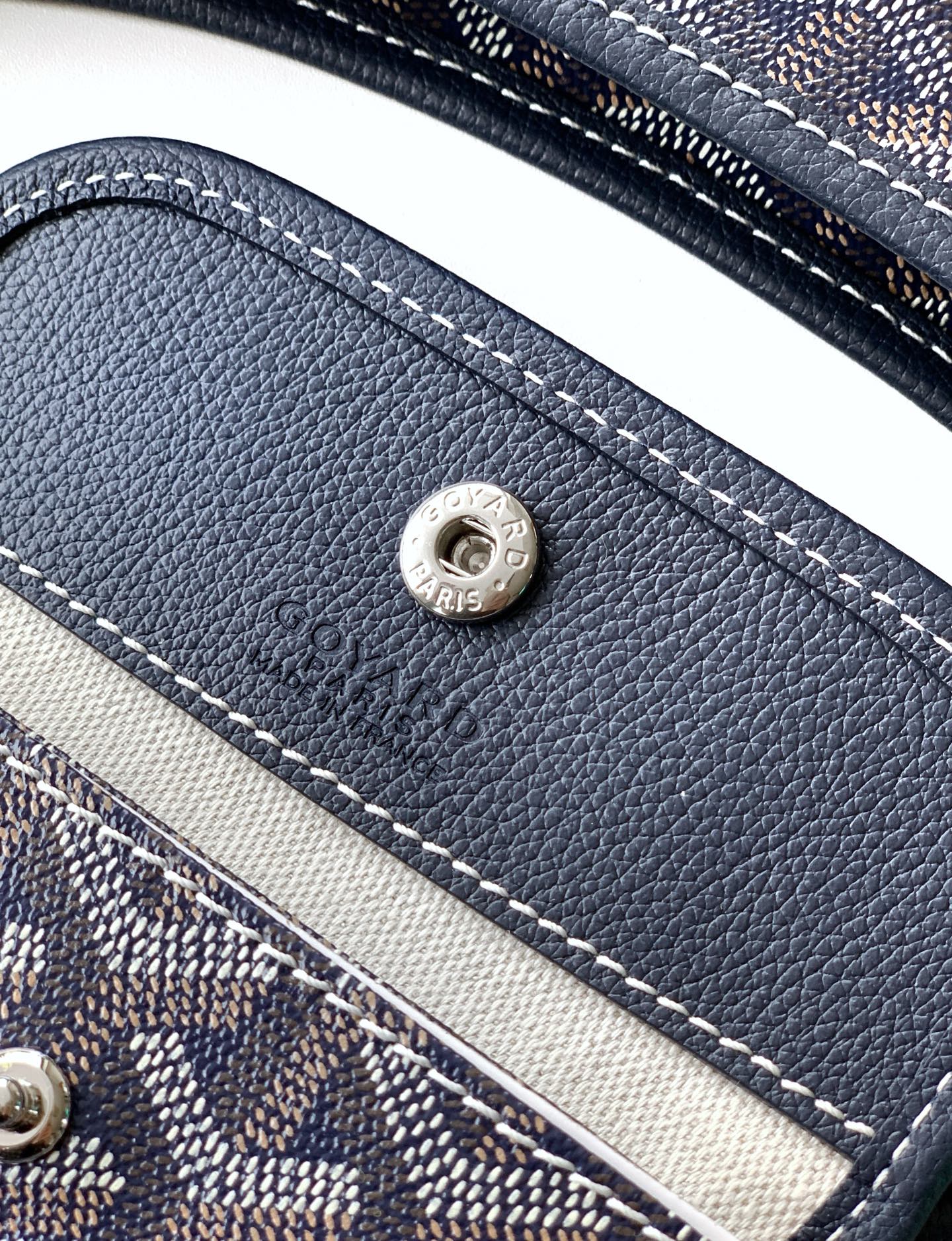 Goyard Shoulder Bag M