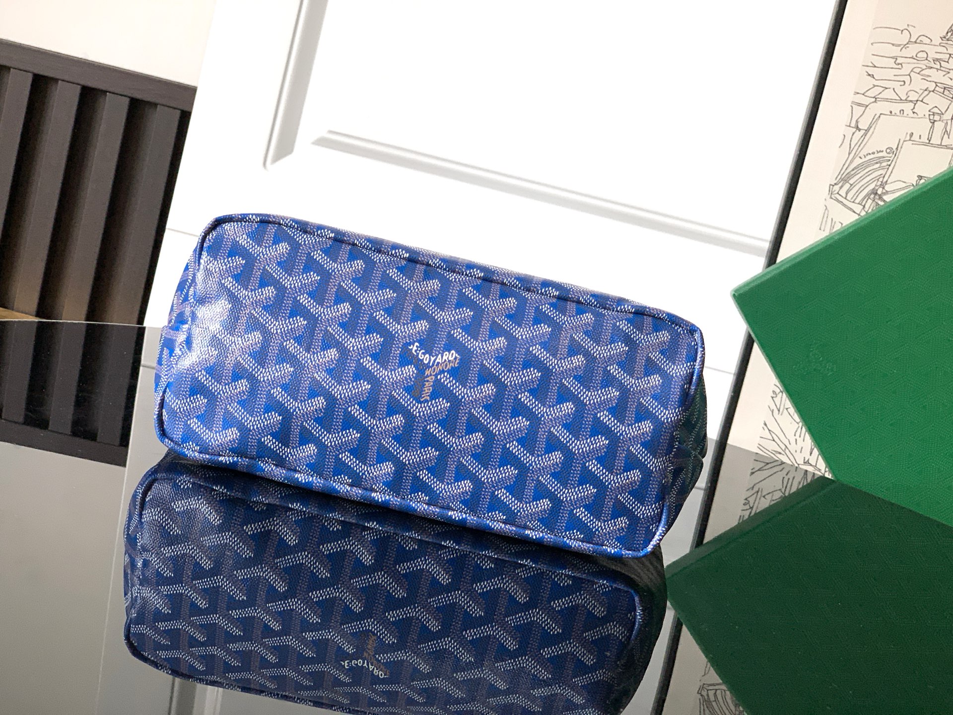 Goyard Shoulder Bag M