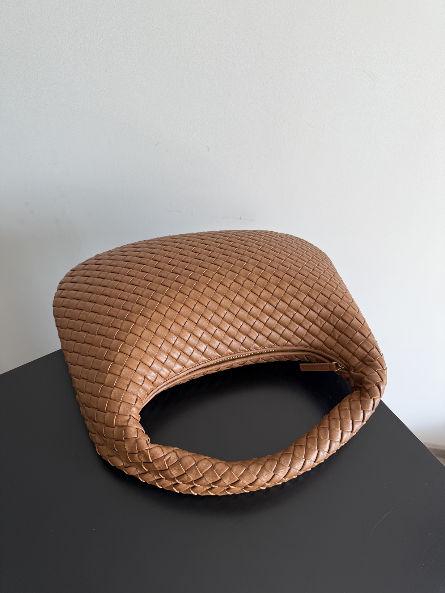 Bottega Veneta Female Shoulder Bag M