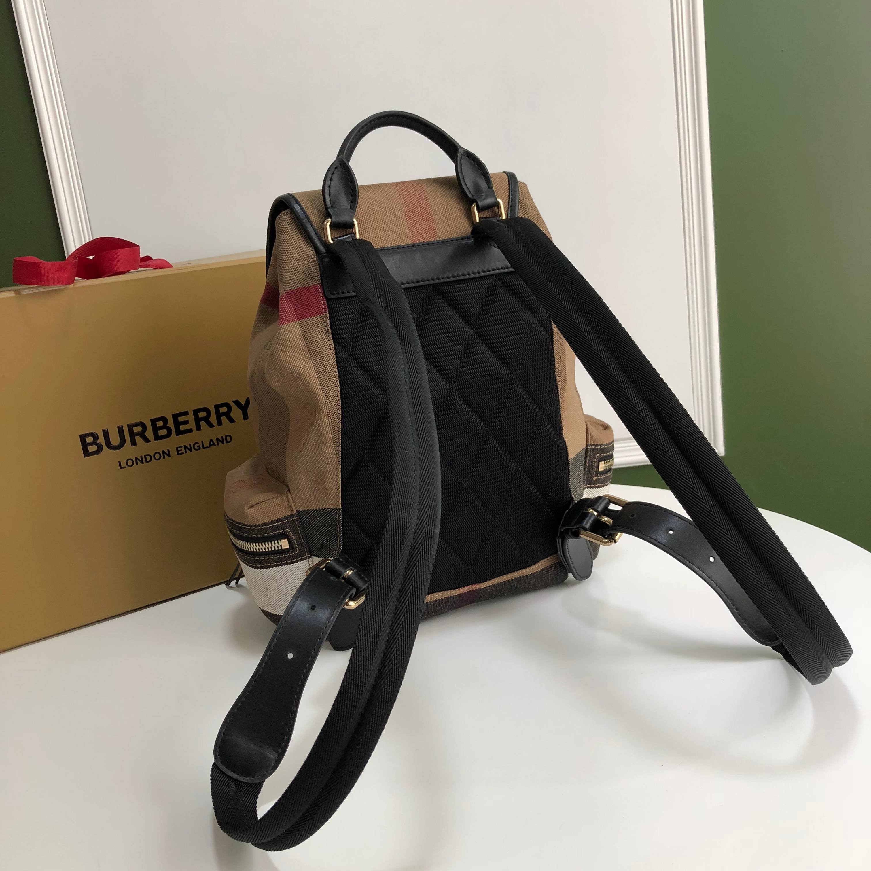 Burberry Backpack S