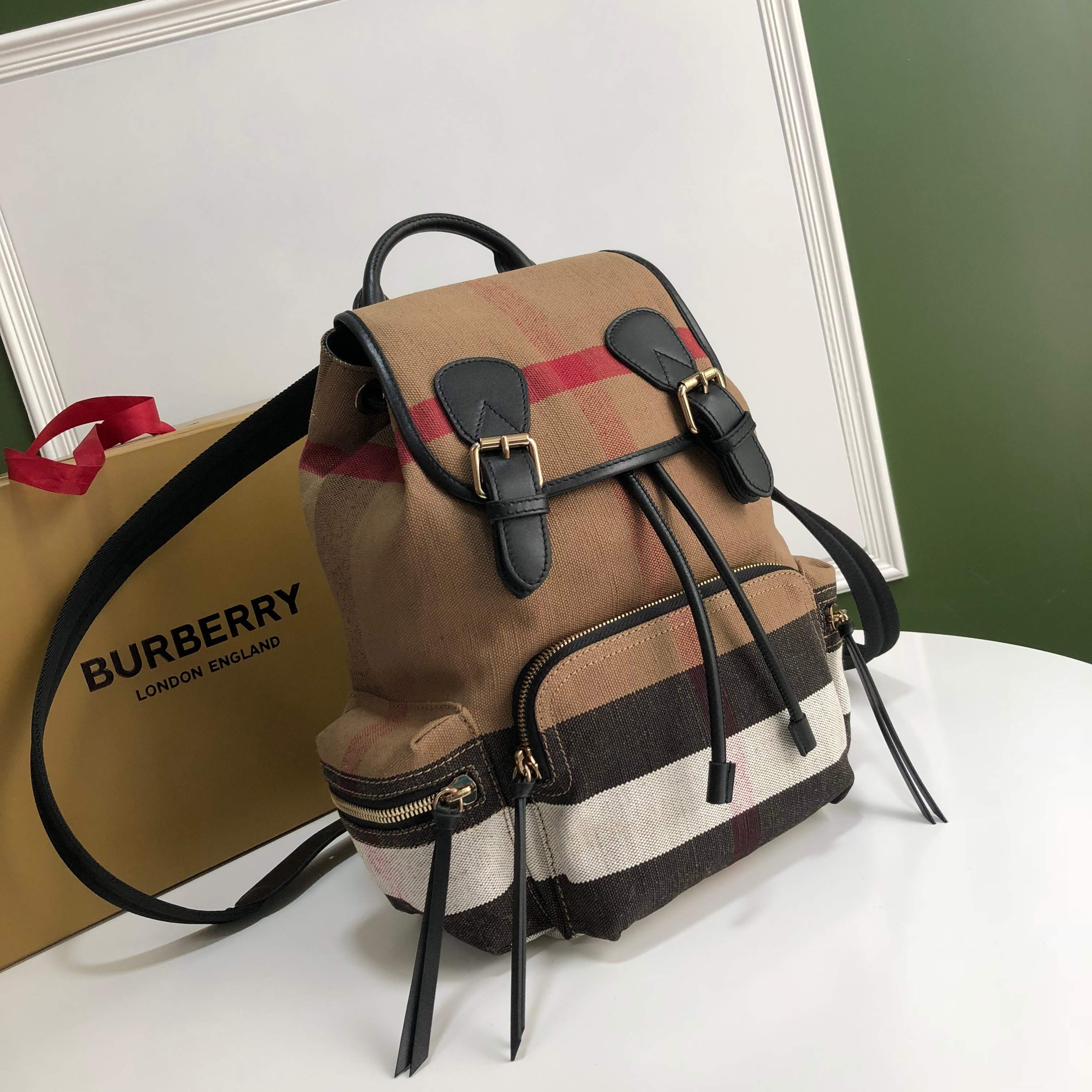 Burberry Backpack S
