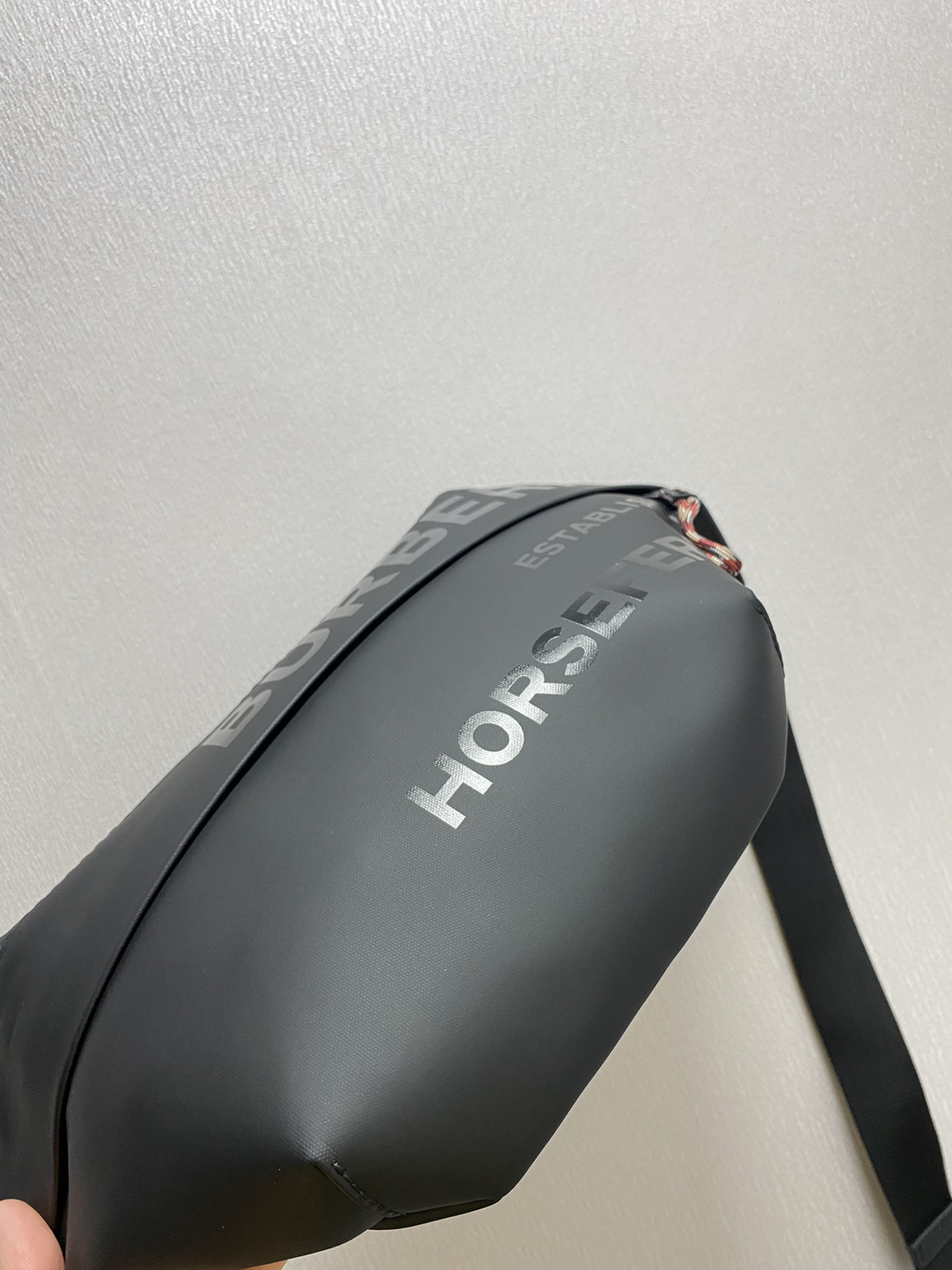 Burberry Basic Bag Nylon 16cm-s