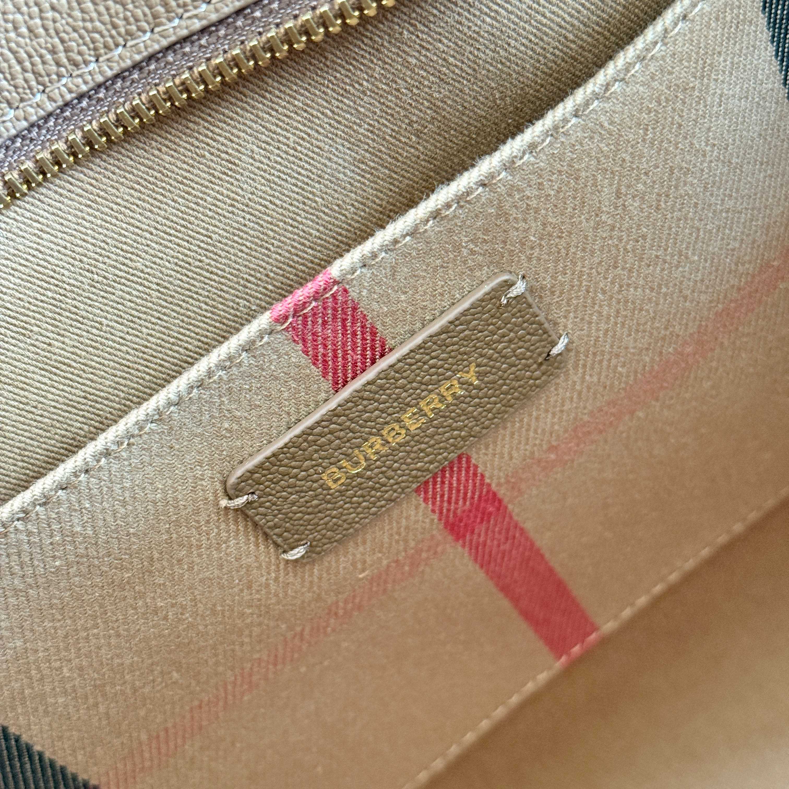 Burberry Tote Bag Cow Leather