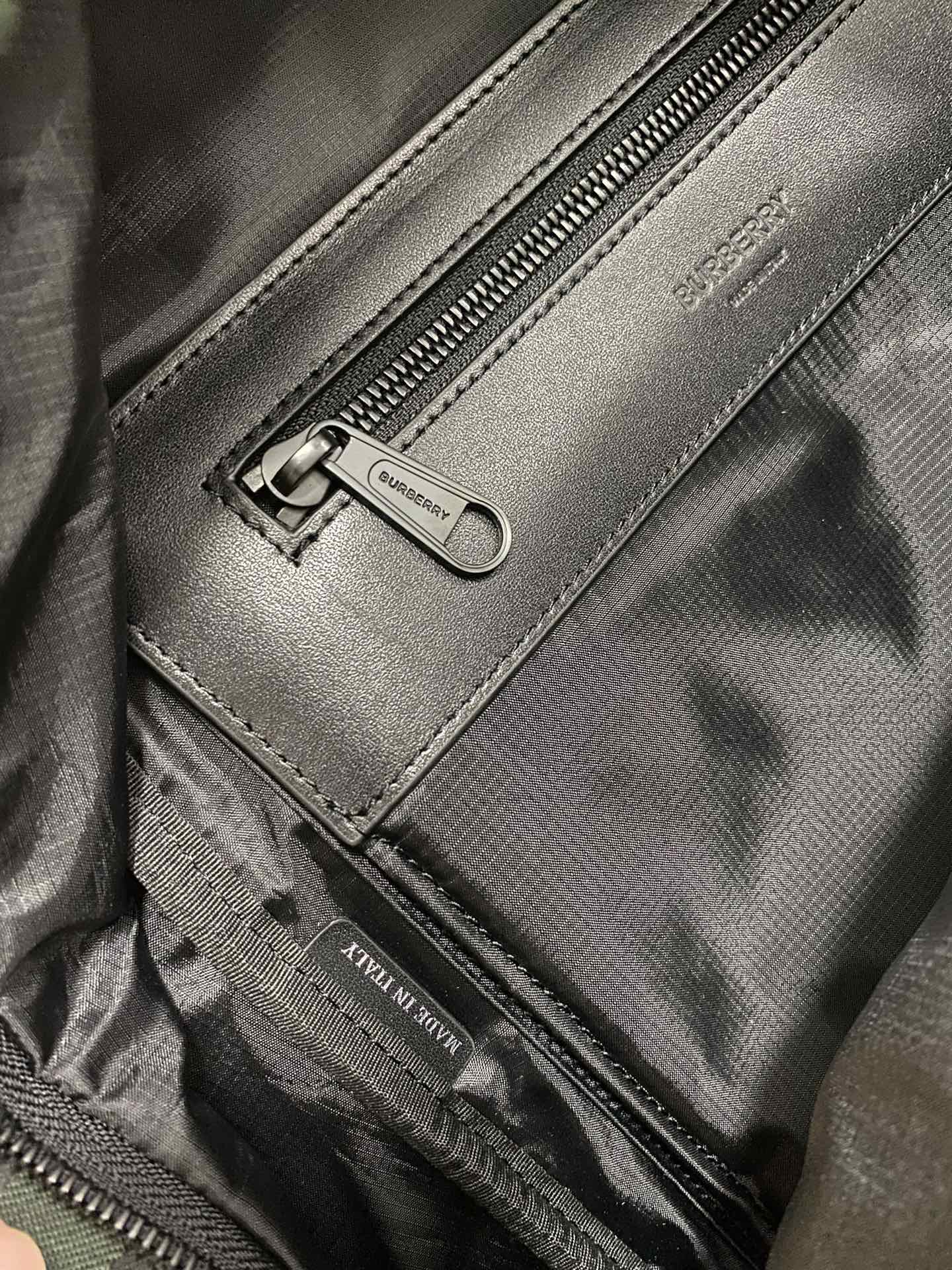 Burberry Backpack Nylon M-s