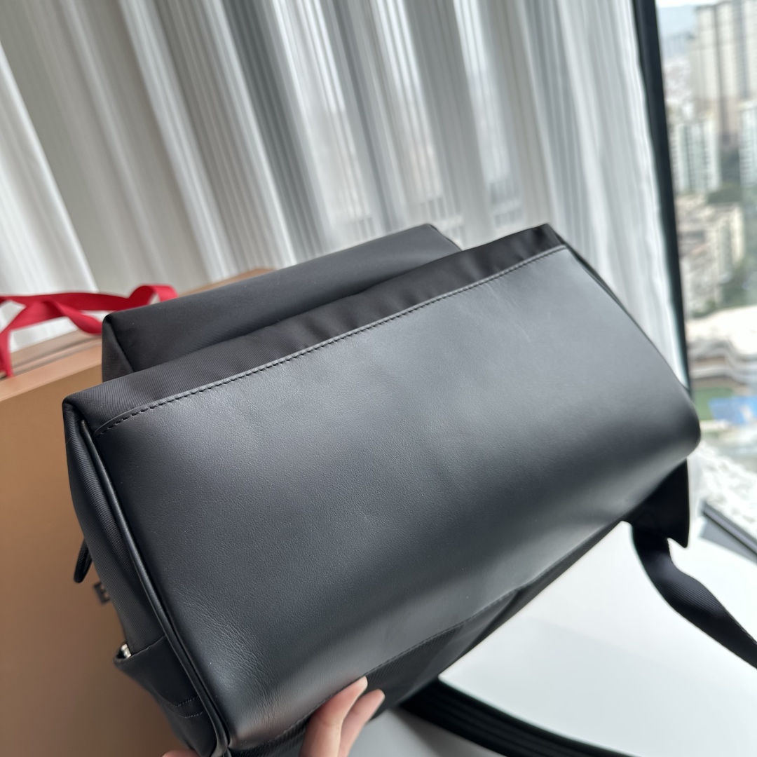 Burberry Backpack Nylon M