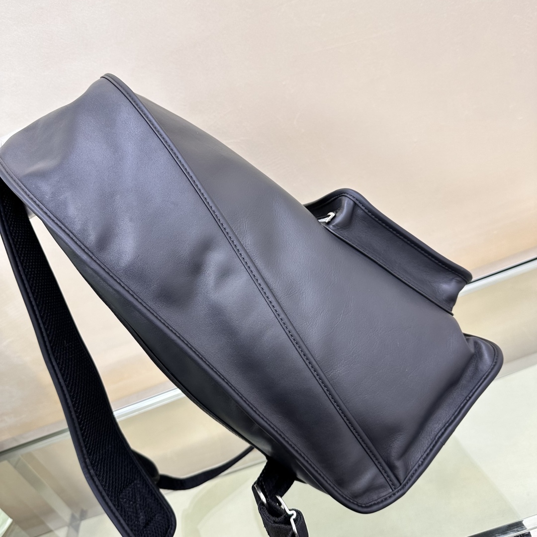 Burberry Backpack Cow Leather 46cm