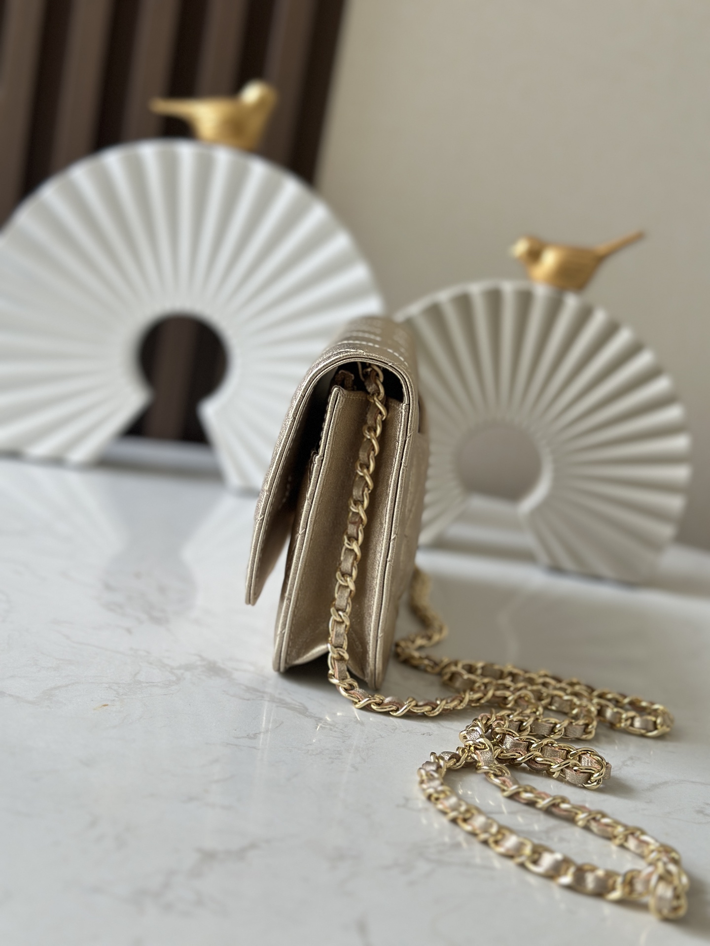 Chanel Basic Bag Sheepskin Gold 19cm-l