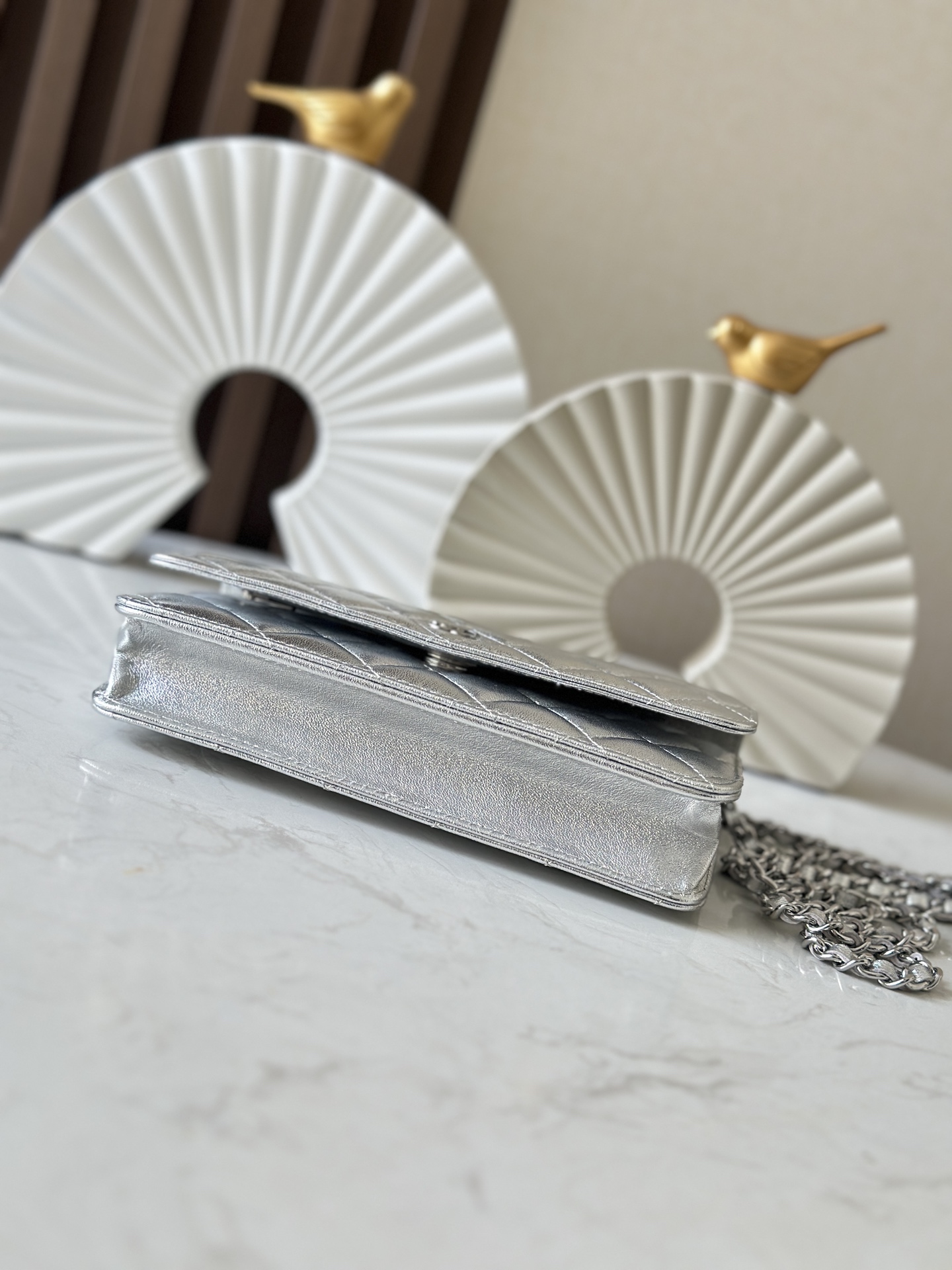 Chanel Basic Bag Sheepskin Silver 19cm-l