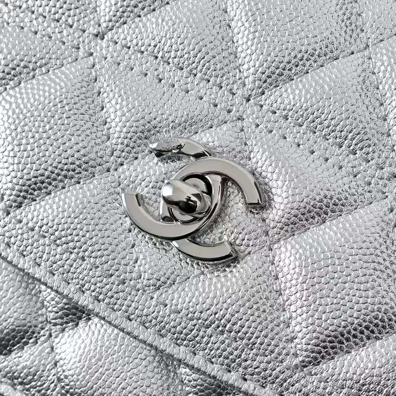 Chanel Basic Bag Cow Leather Gold M-l