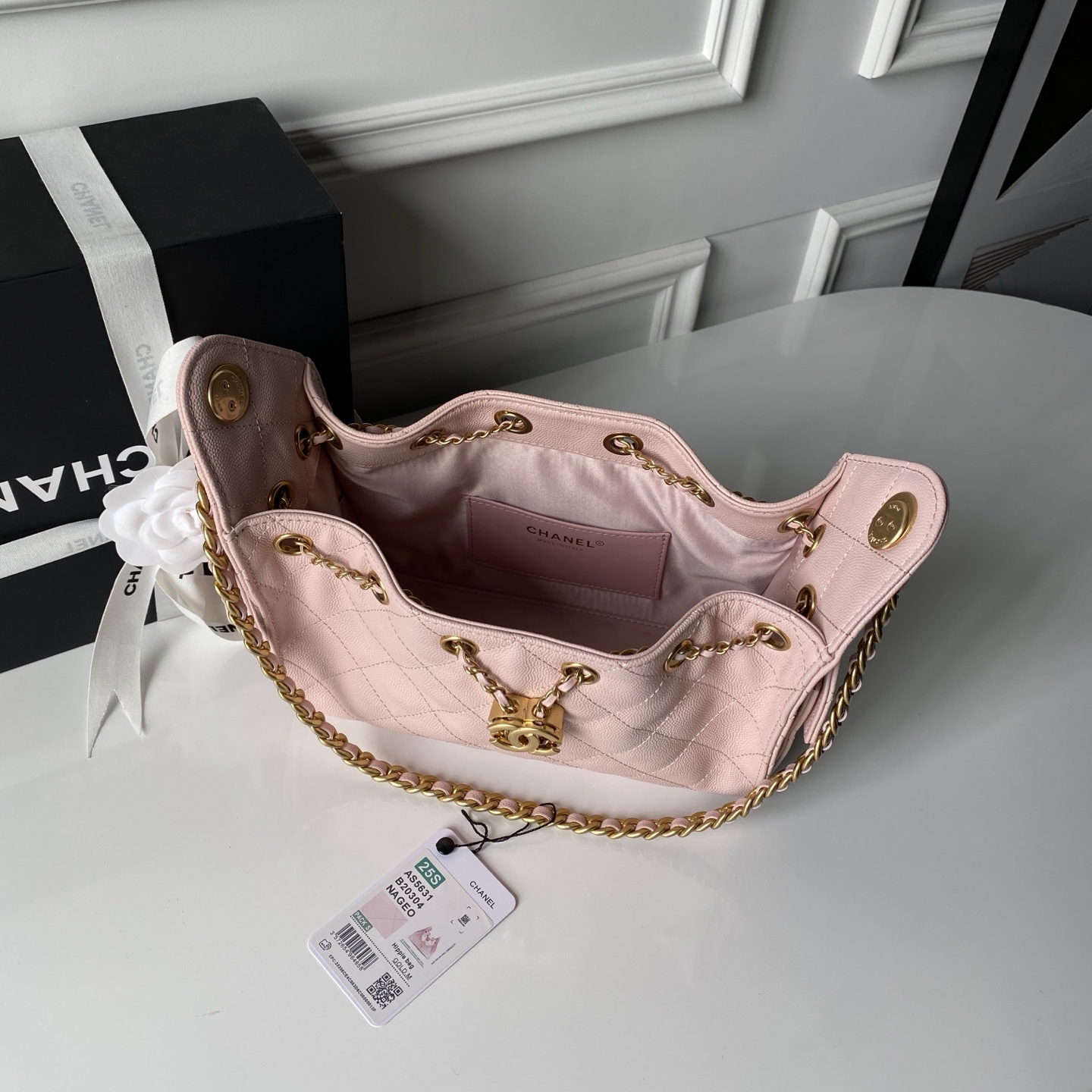 Chanel Basic Bag Cow Leather M-l-s